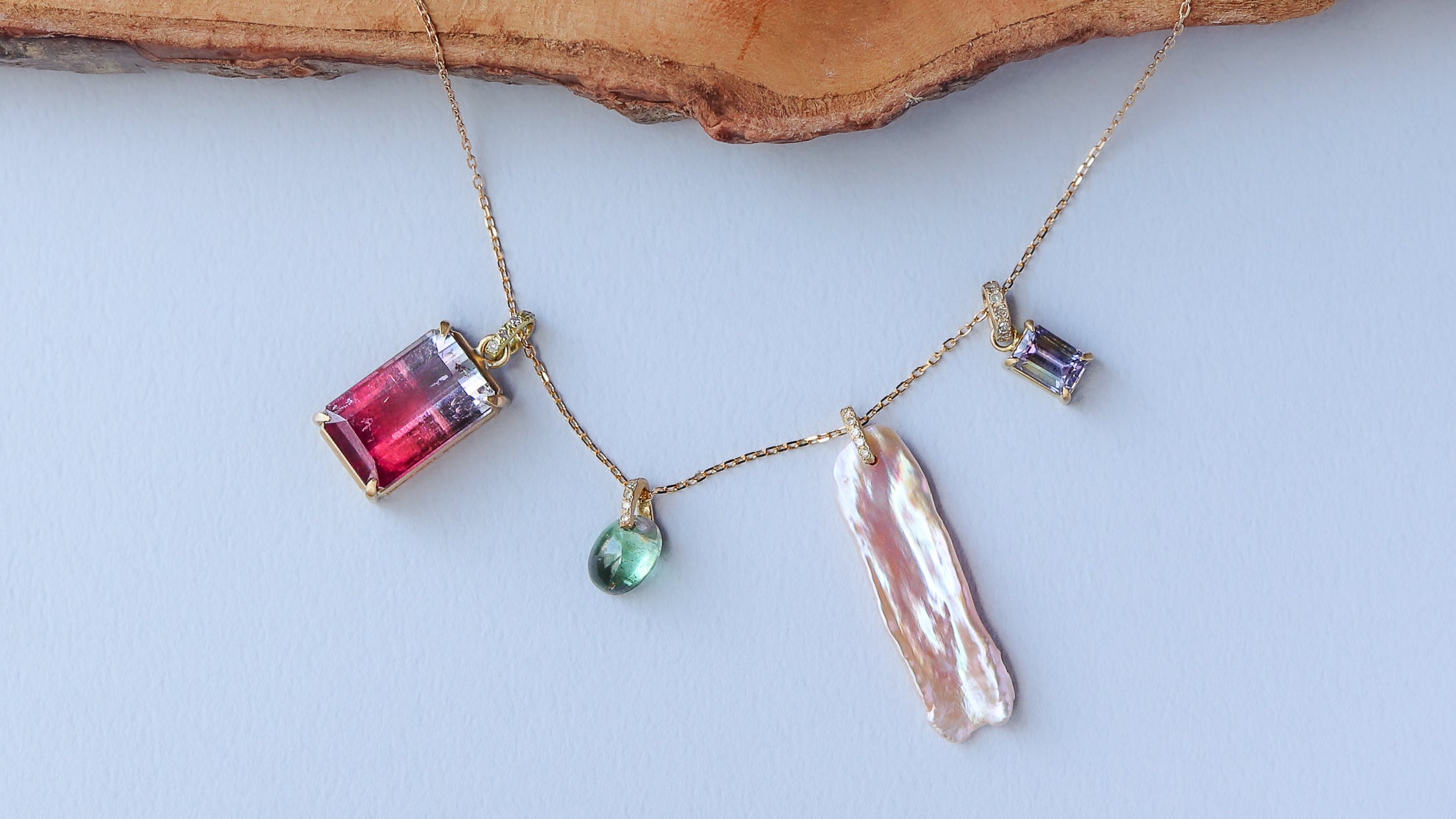 Hibiki Necklace Top