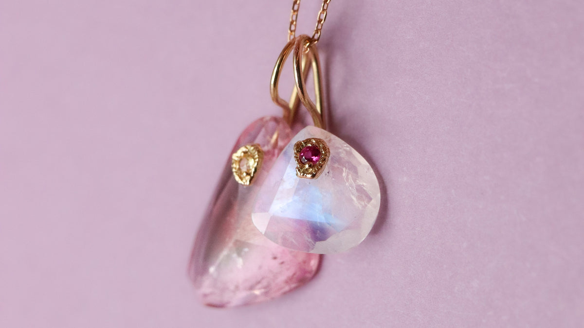 Flat Stone Necklace Top