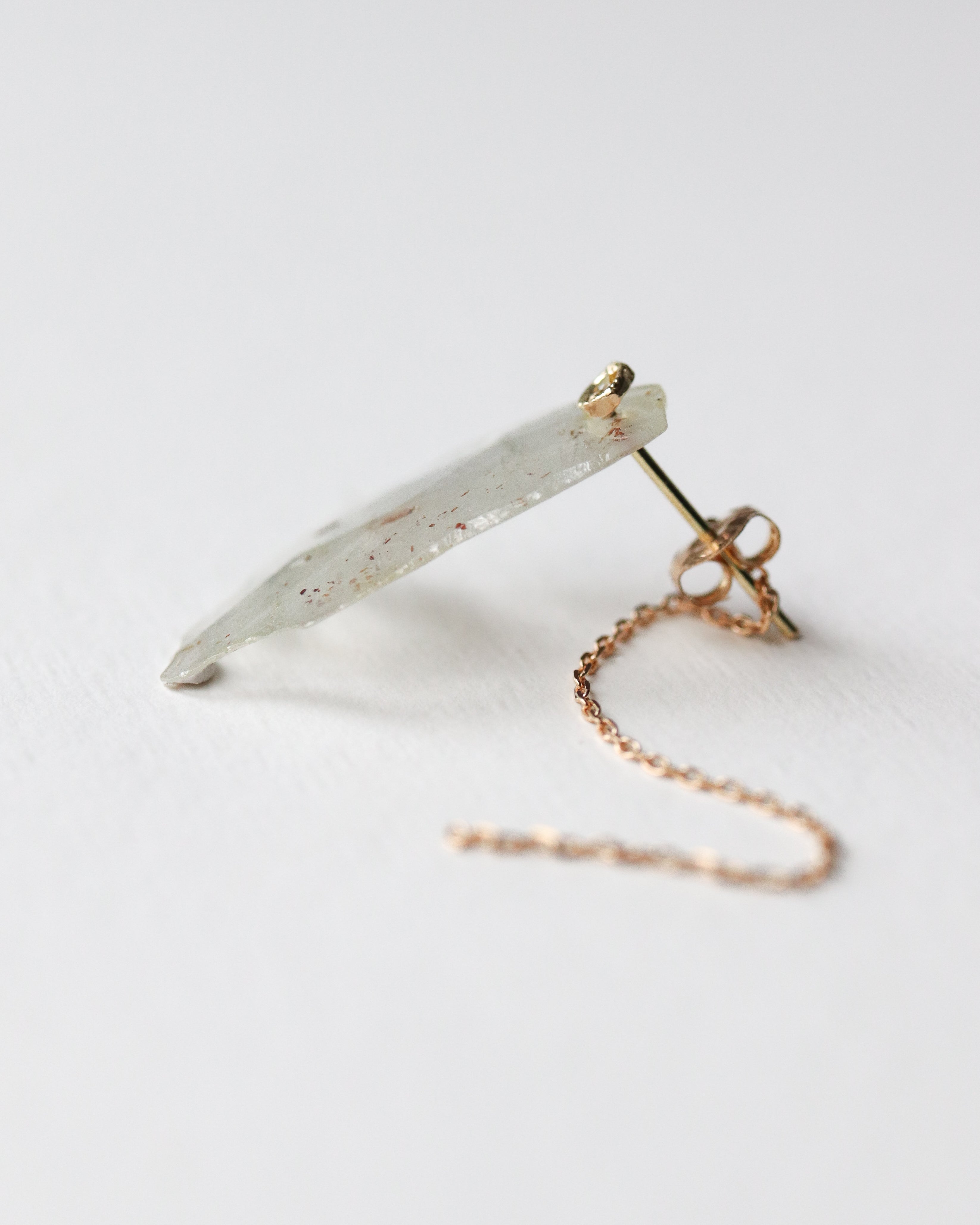 Flat Pierced Earring - Sapphire -