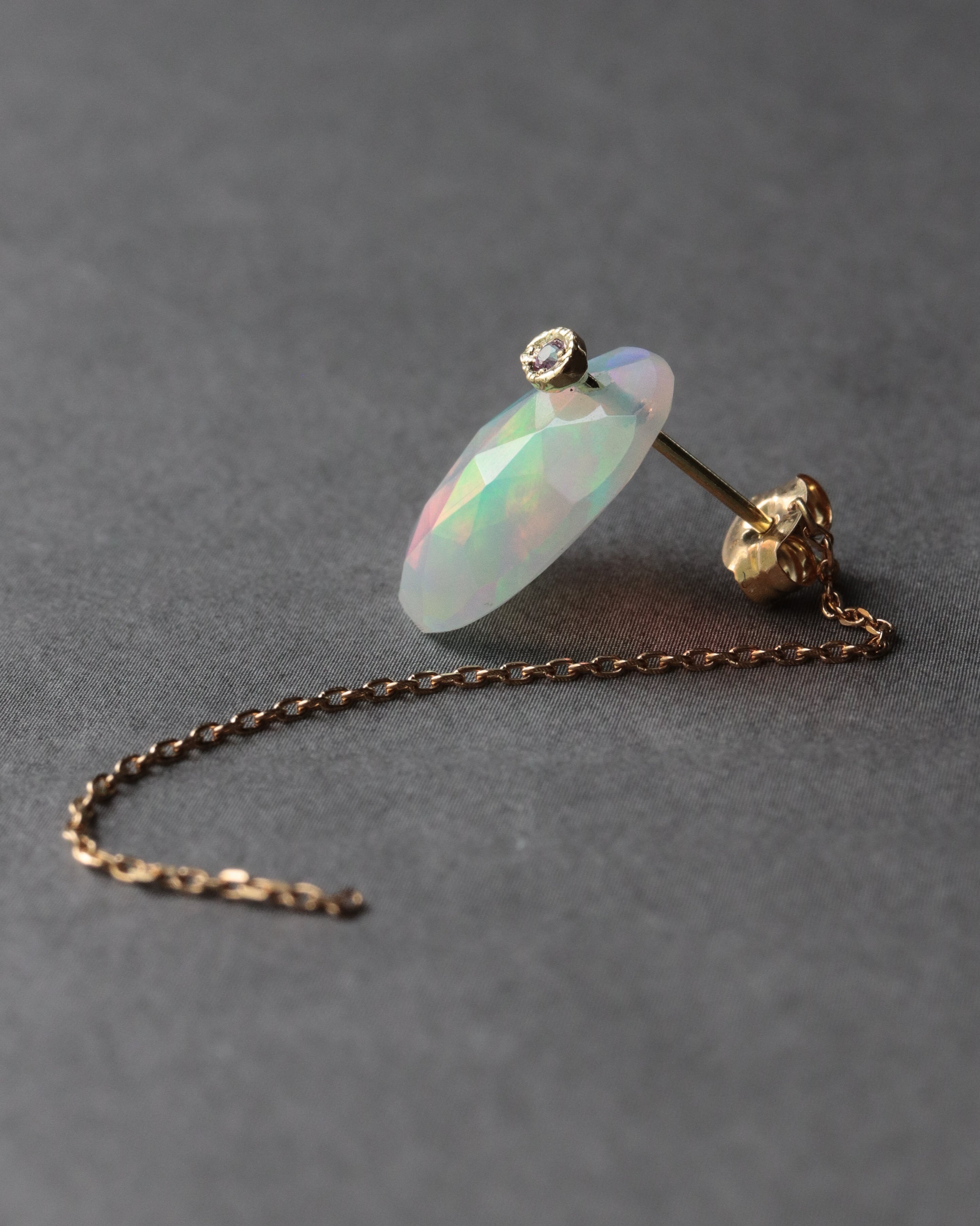 Flat Pierced Earring - Opal -