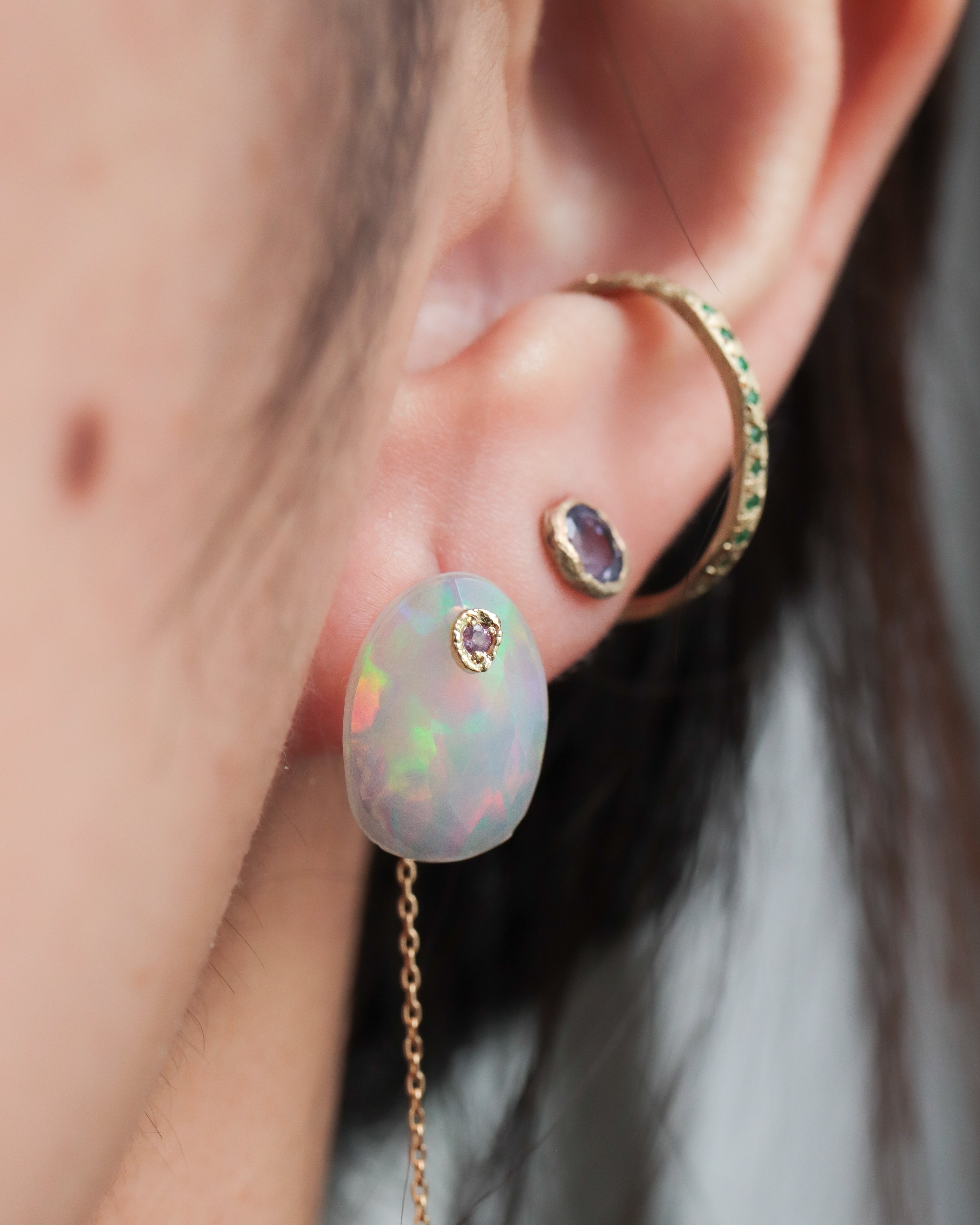 Flat Pierced Earring - Opal -