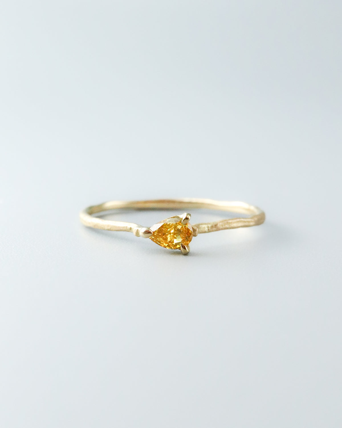 Prong Ring - Diamond -
