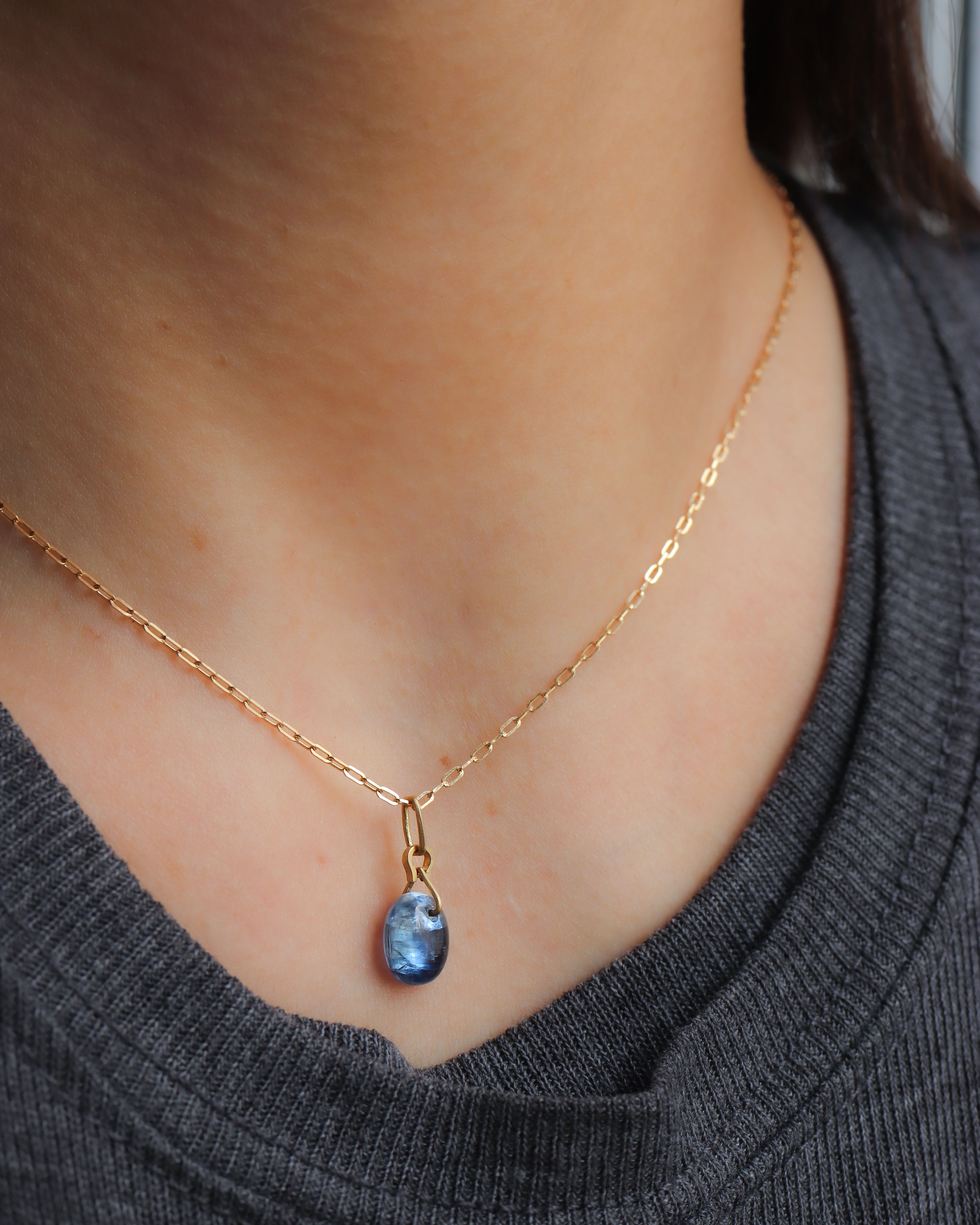 Horse Shoe Ring Necklace - kyanite -