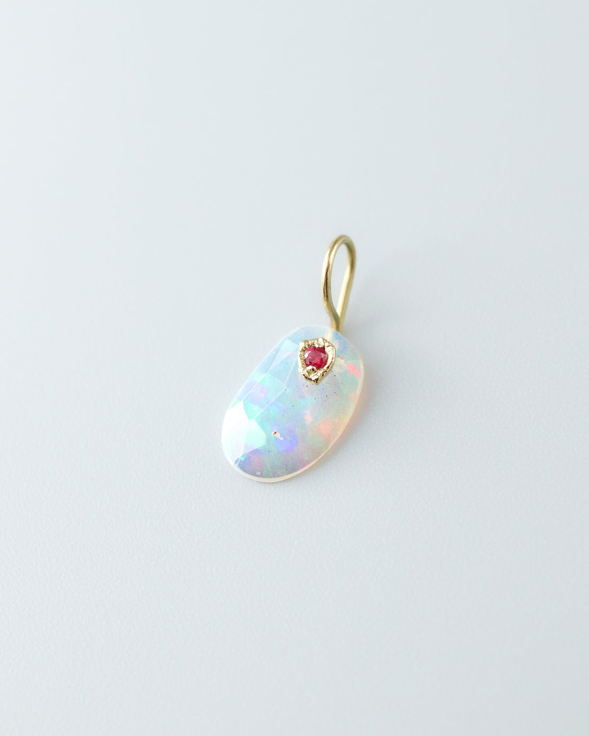 Flat Necklace - Opal -
