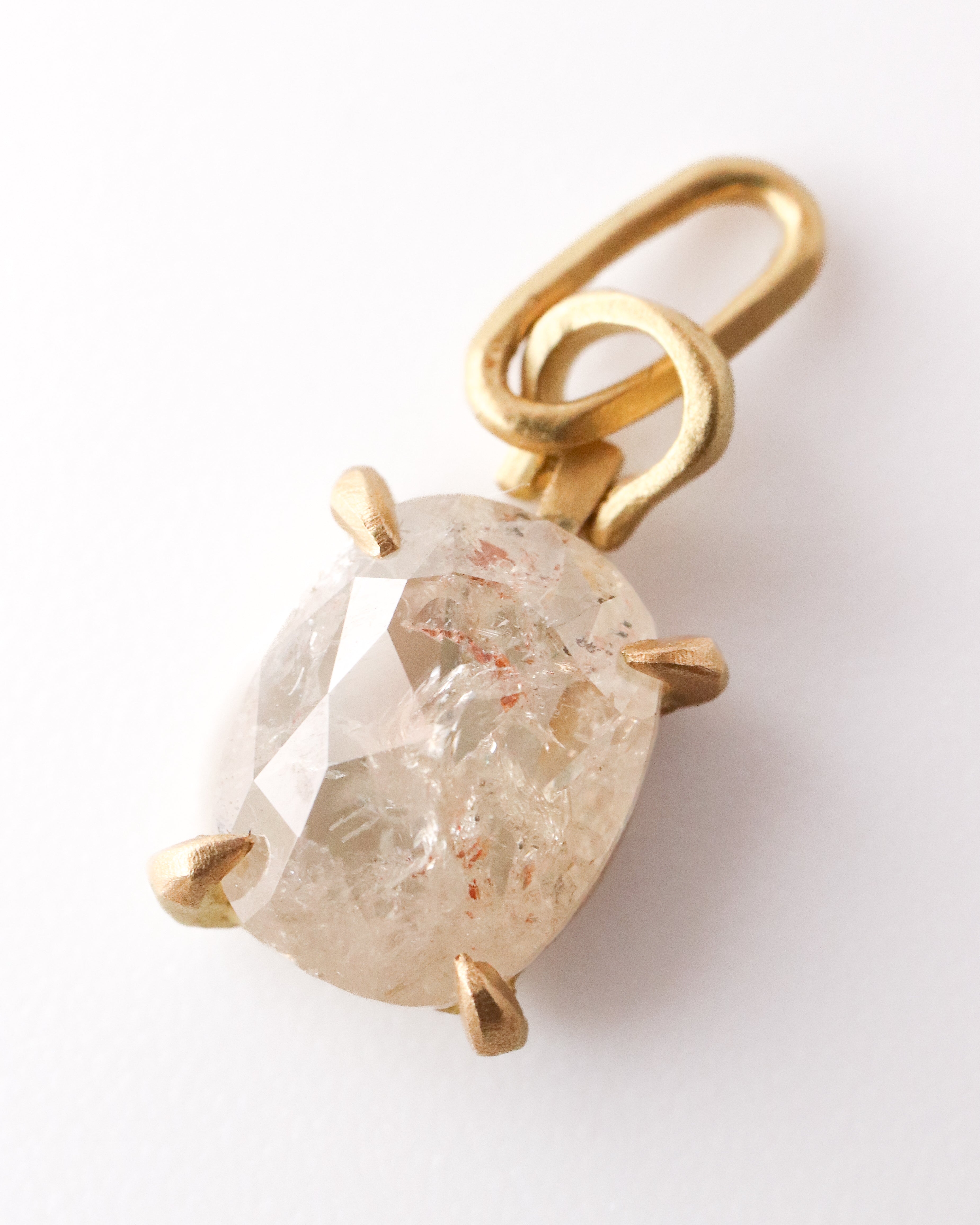 Horse Shoe Prong Necklace - Natural Diamond -