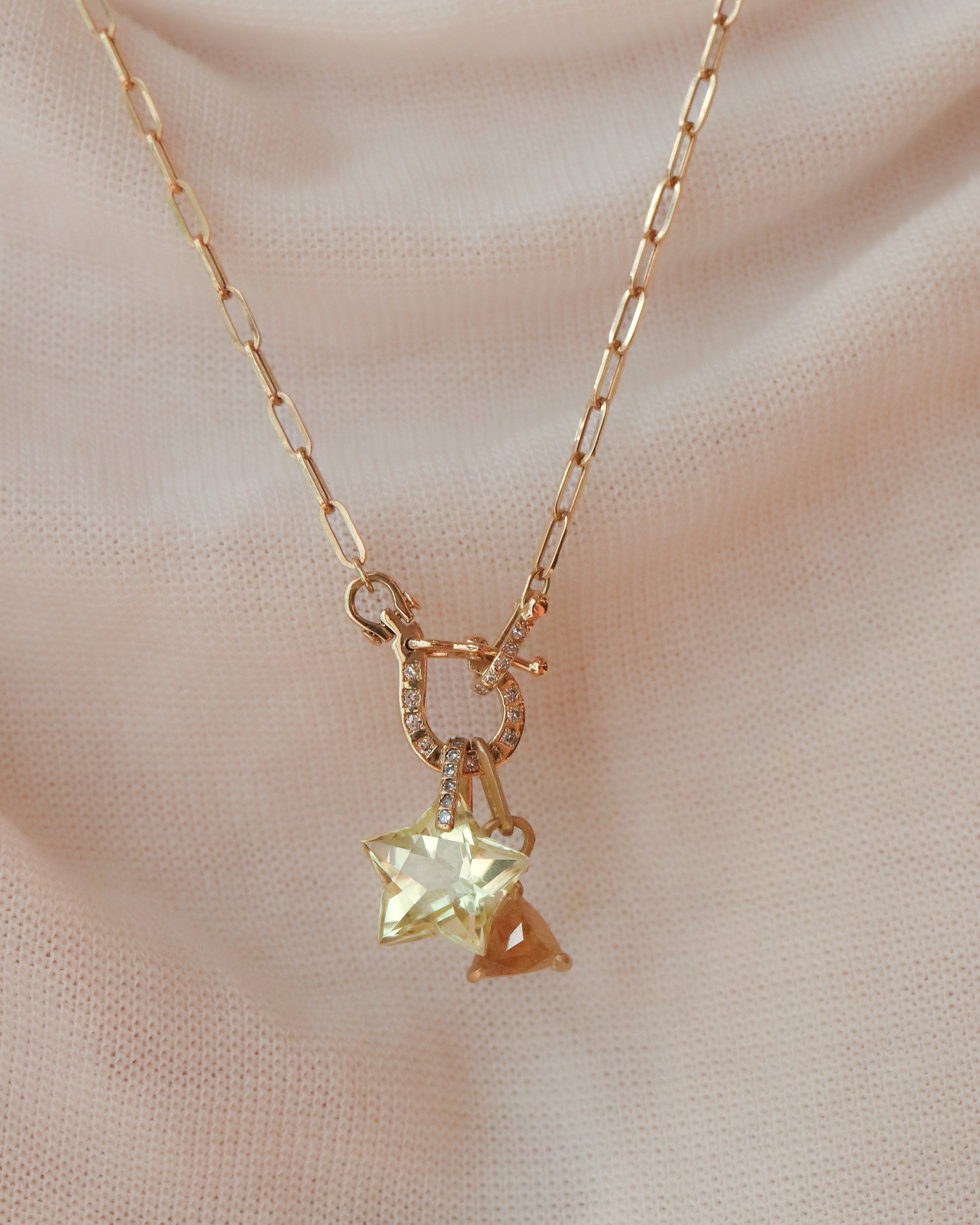 Hibiki Stone Necklace - Lemon Quartz -