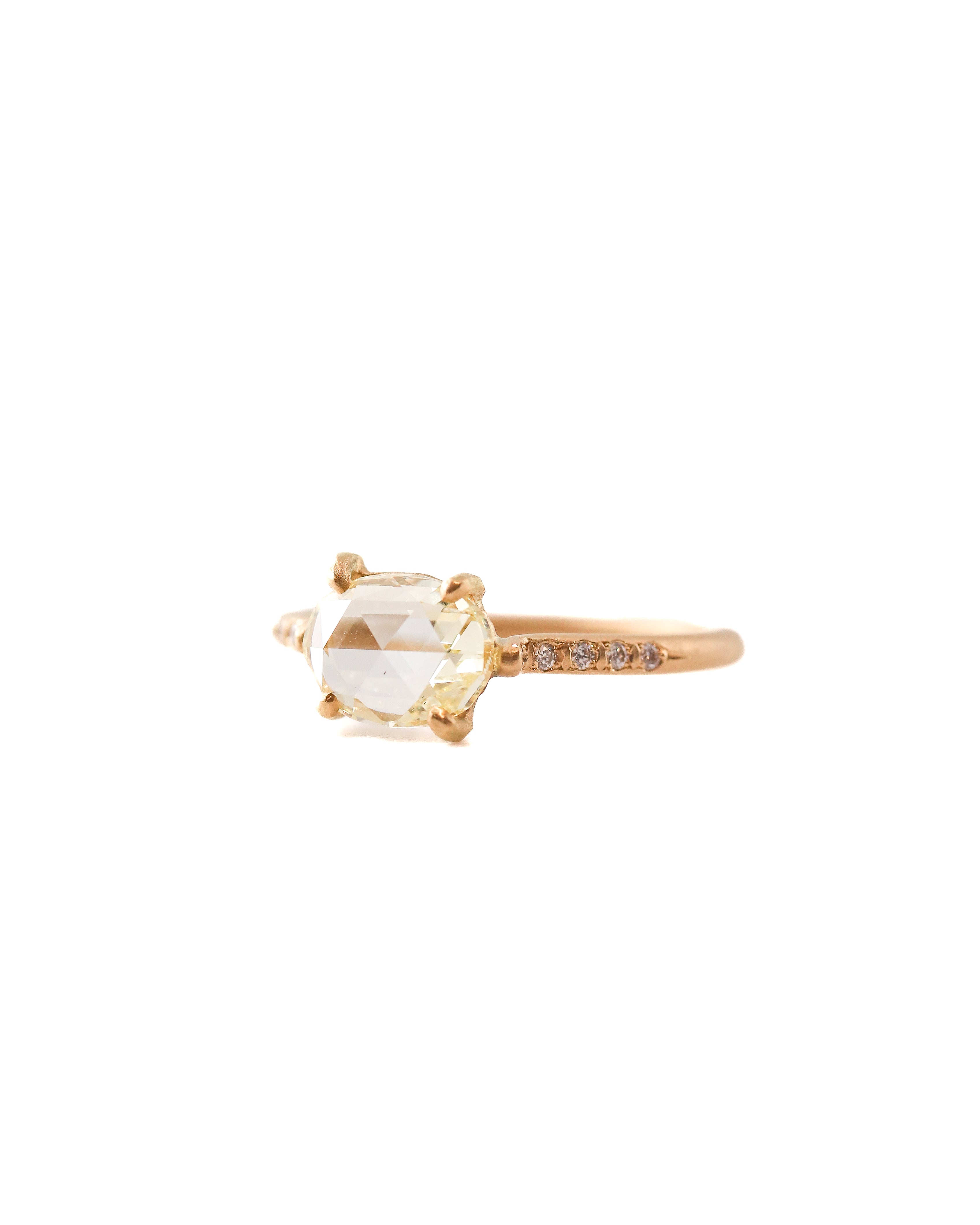 Prong Armdia Ring - Diamond -