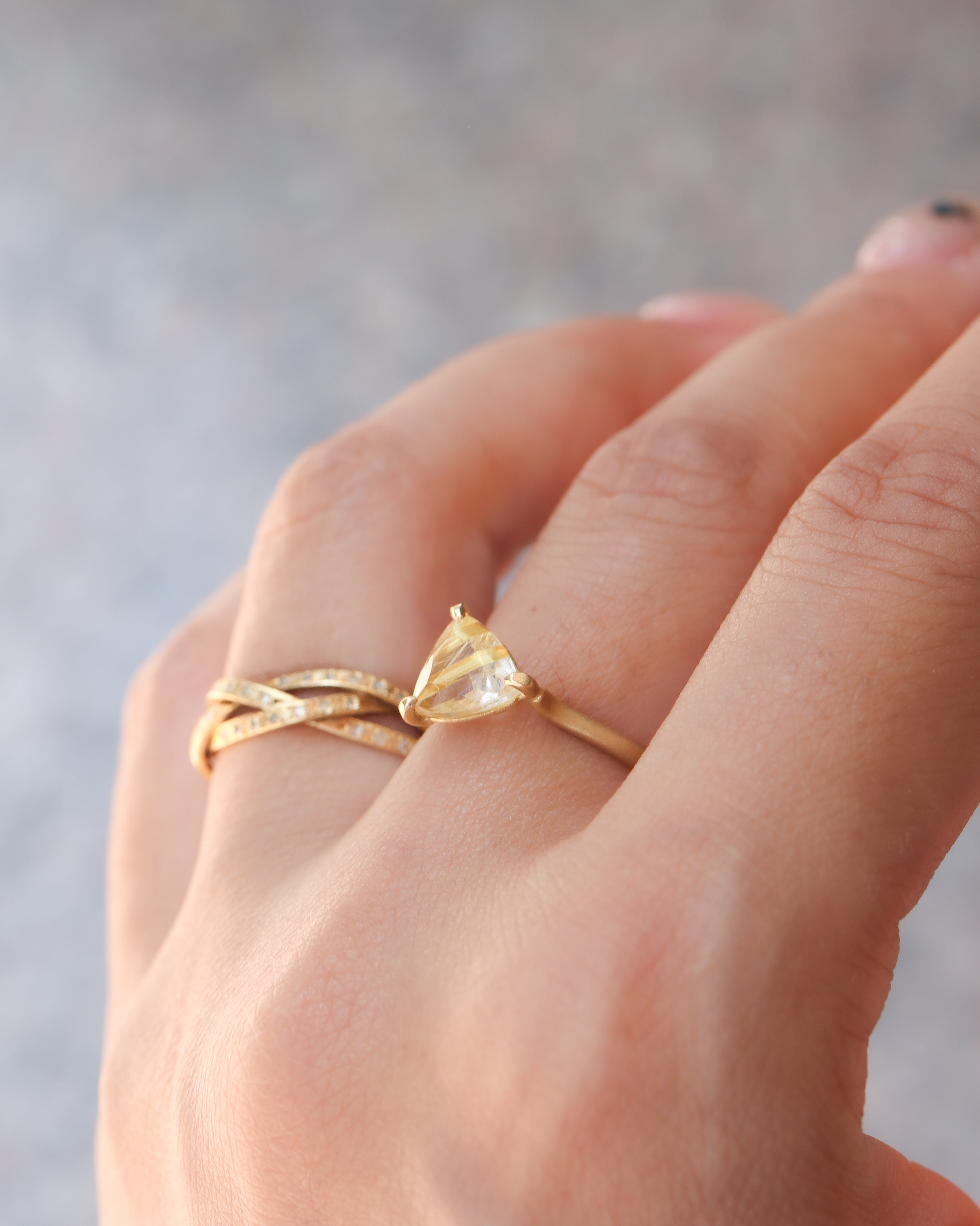 Prong Ring - Golden Rutile Quartz -