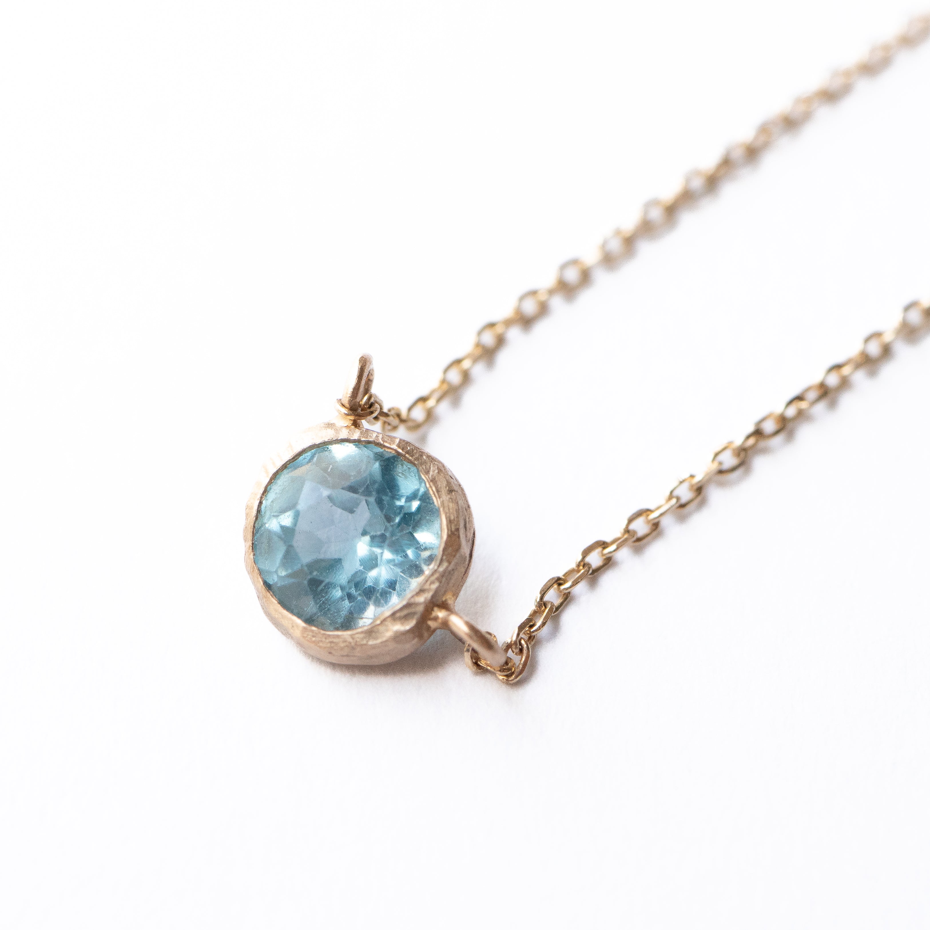 Rough Collet Necklace - Blue Topaz -