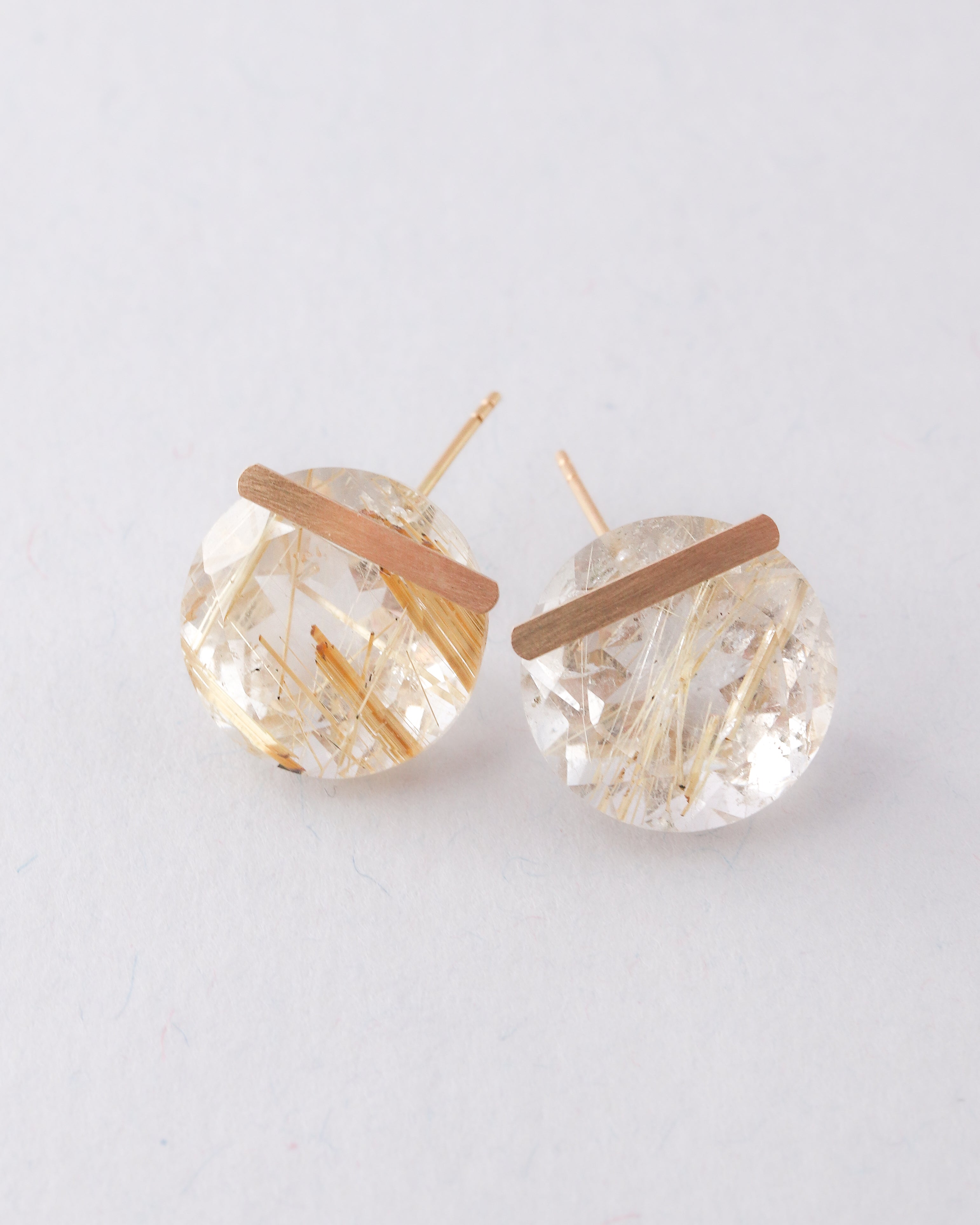 Bar stone Pierced Earring - Golden Rutilated Quartz -