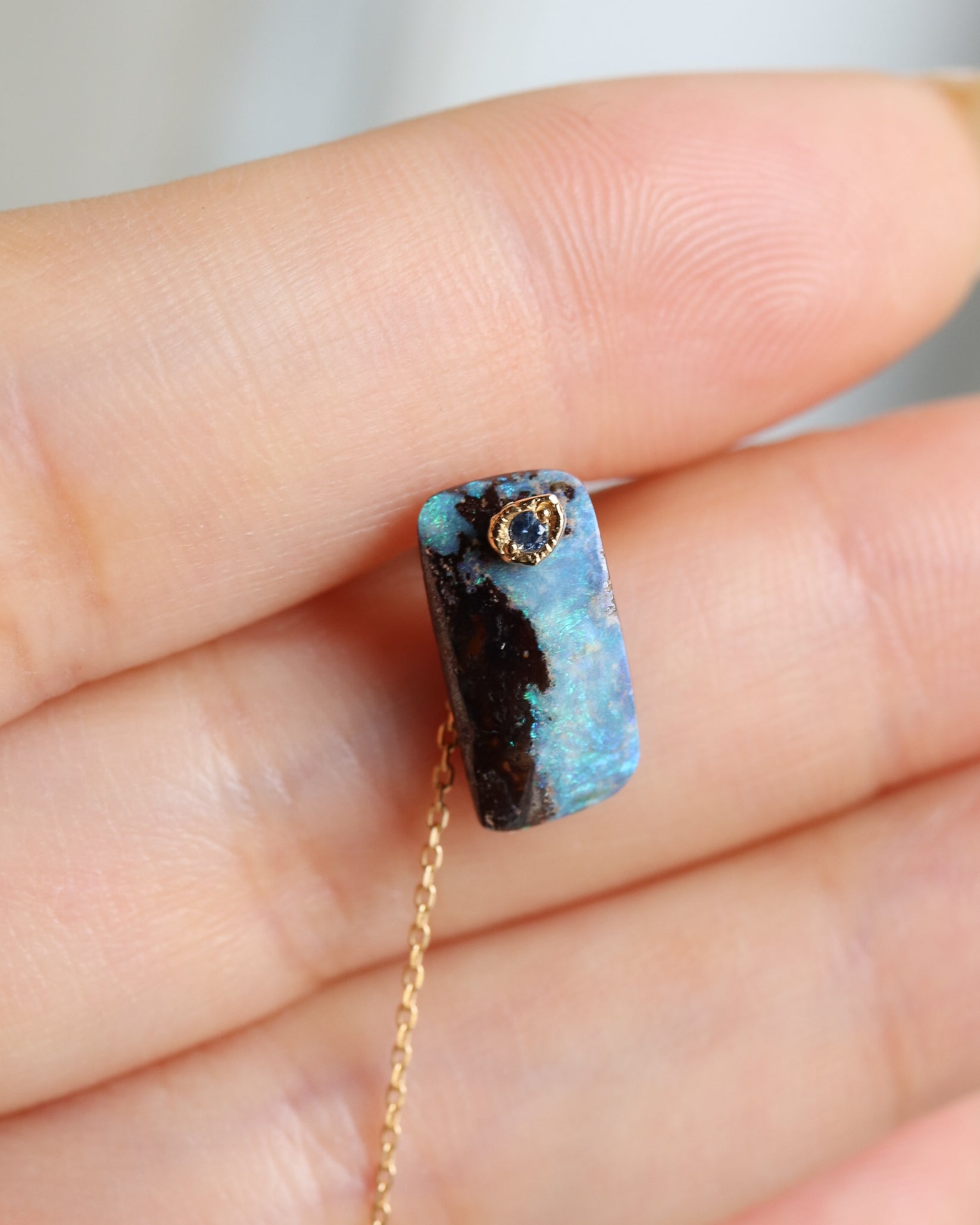 Flat Pierced Earring - Boulder Opal -