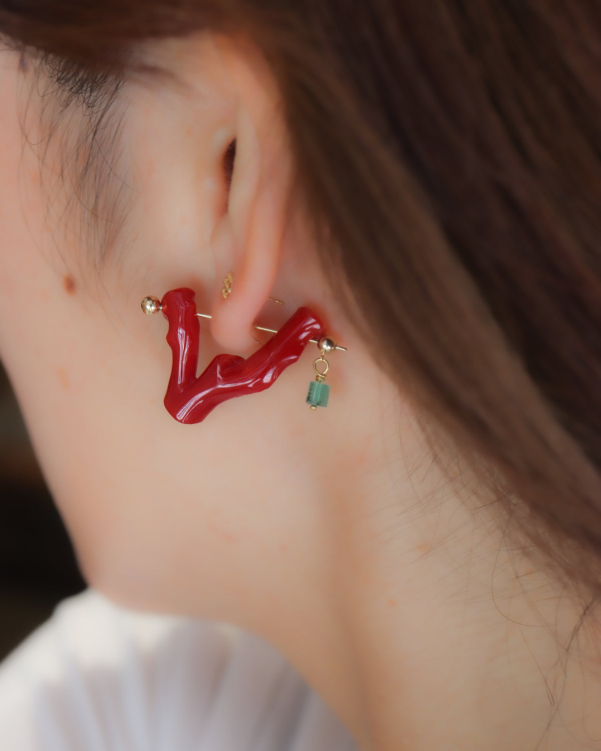 Rock Pierced Earring - Coral / Emerald -