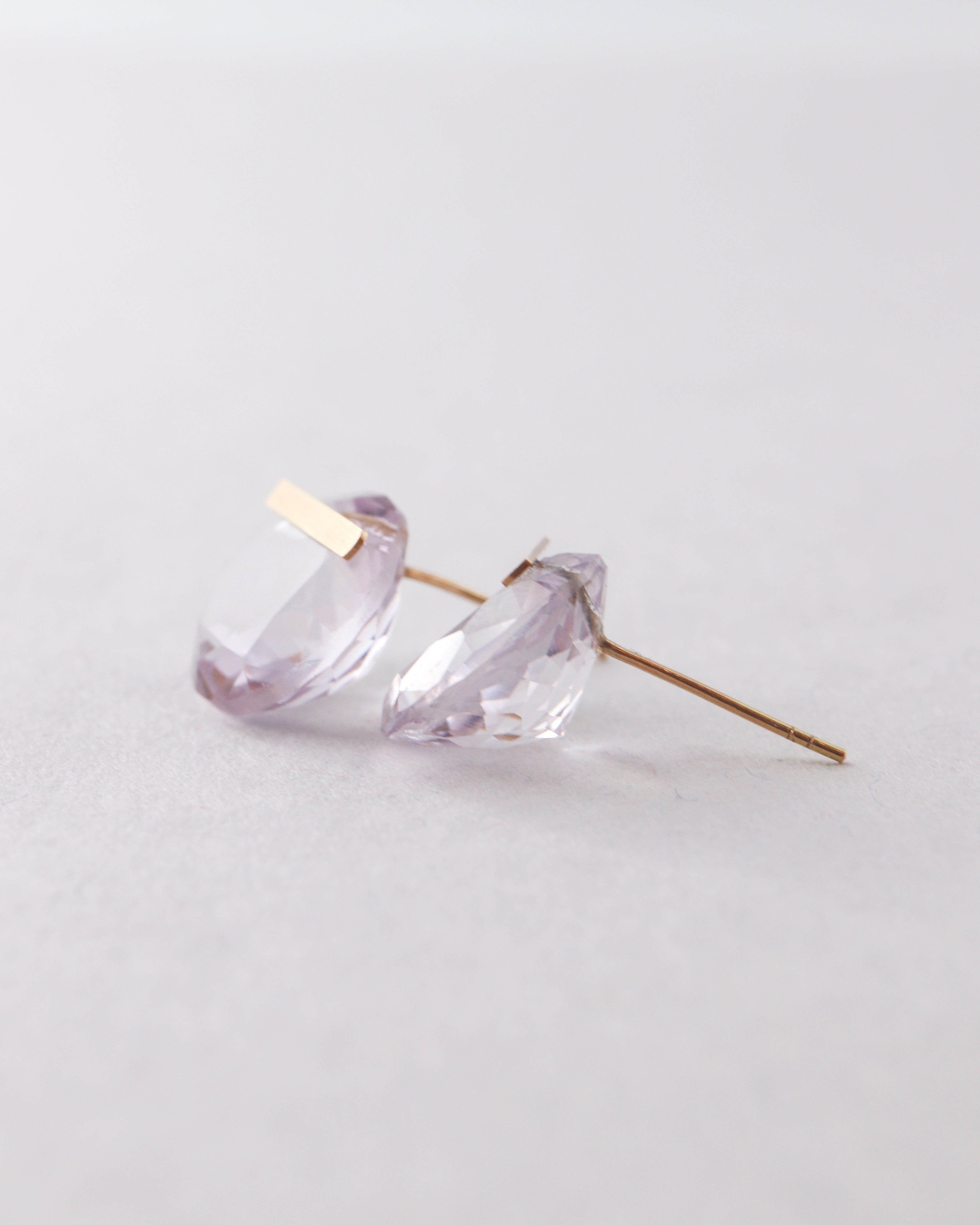 Bar Stone Pierced Earring - Pink Amethyst -