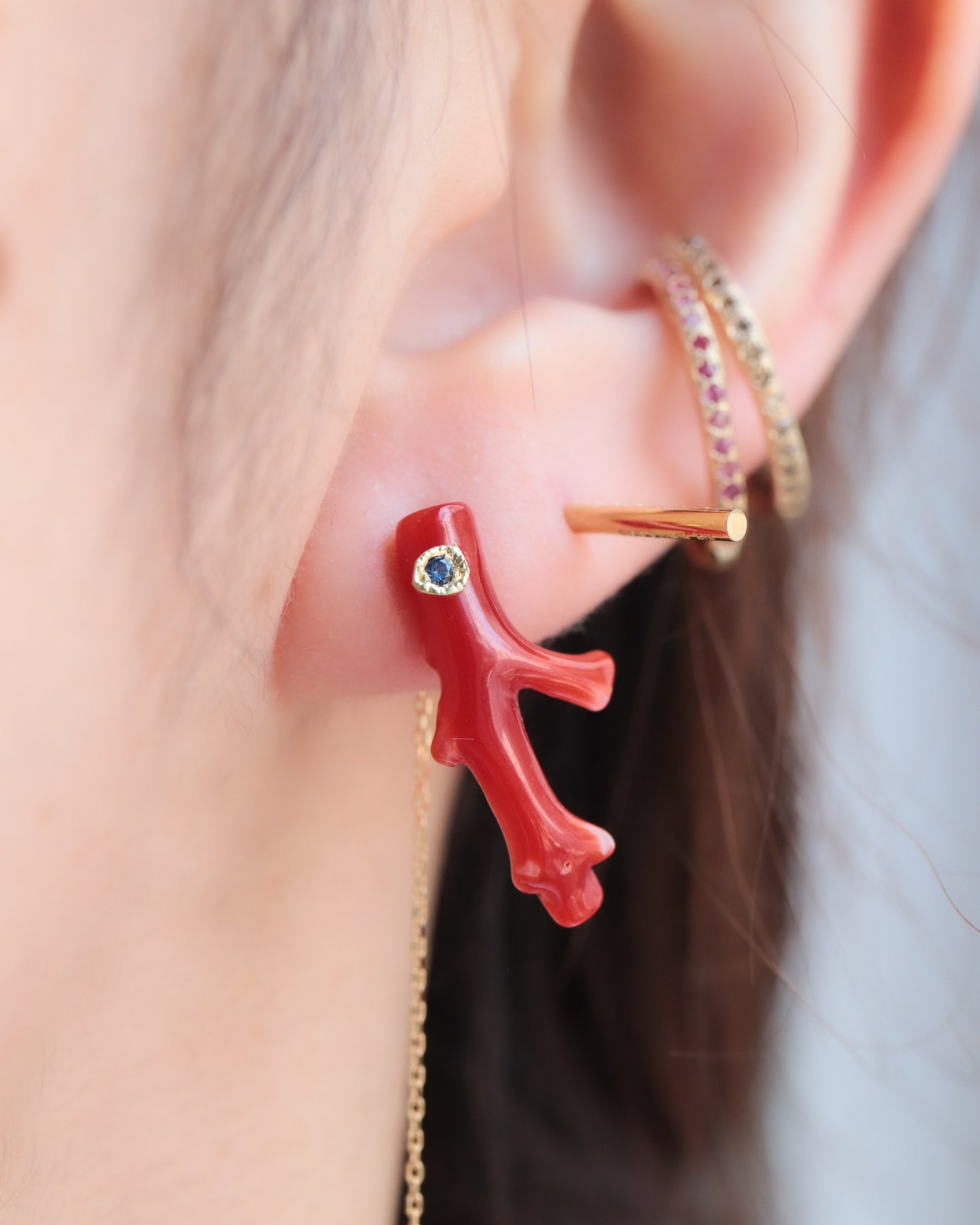 Flat Pierced Earring - Coral -