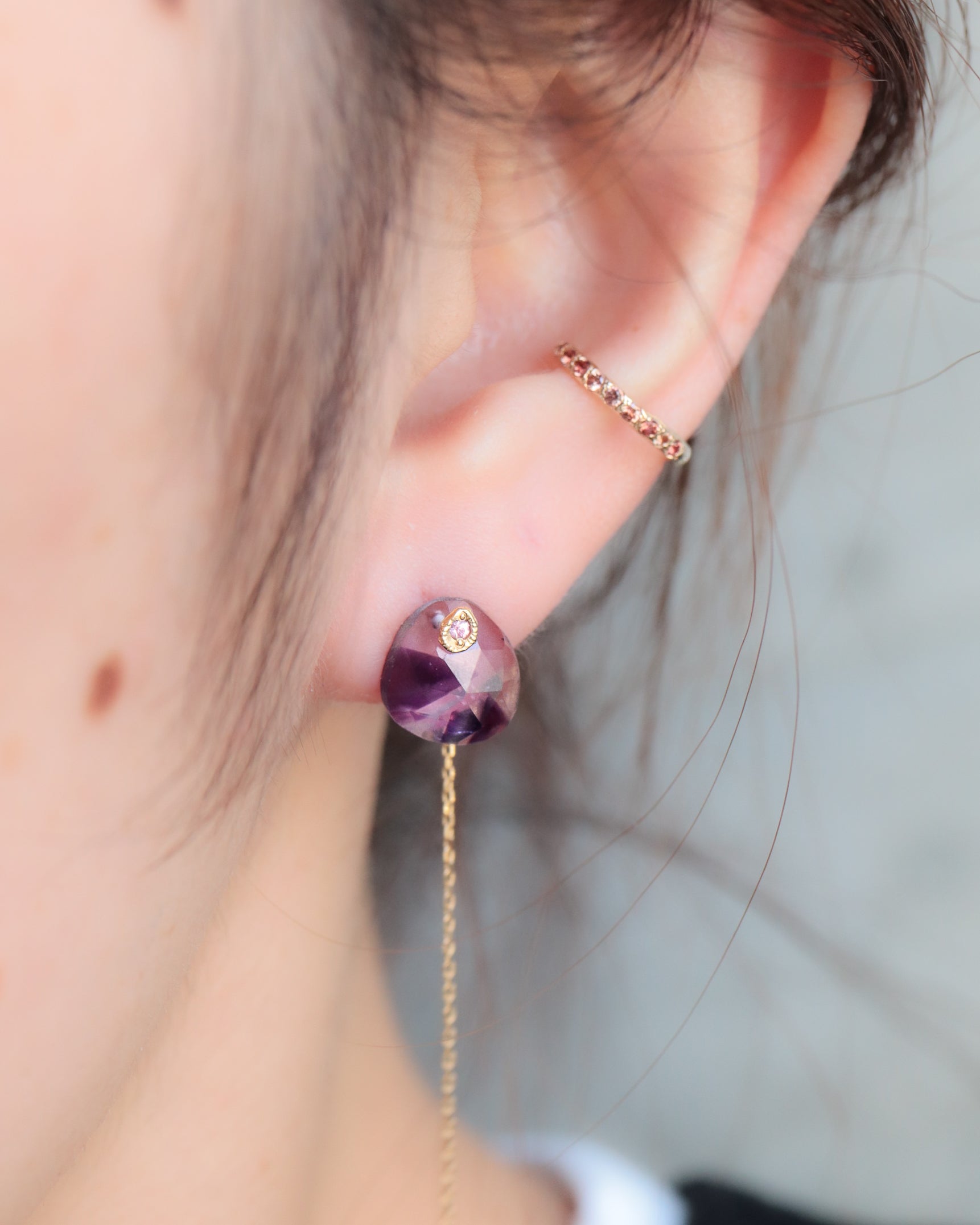 Flat Pierced Earring - Bicolor Amethyst -