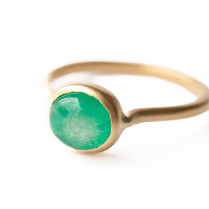 Collet Ring - Emerald (Bicolor)-