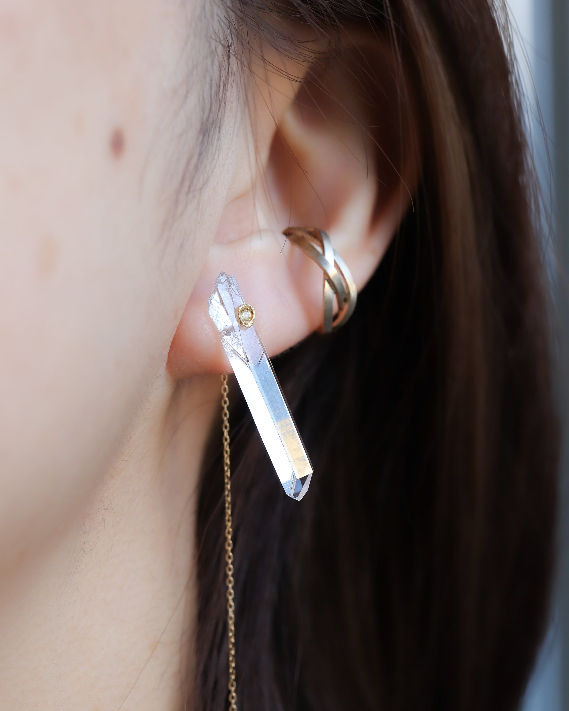 Flat Pierced Earrings - Diamond Quartz -