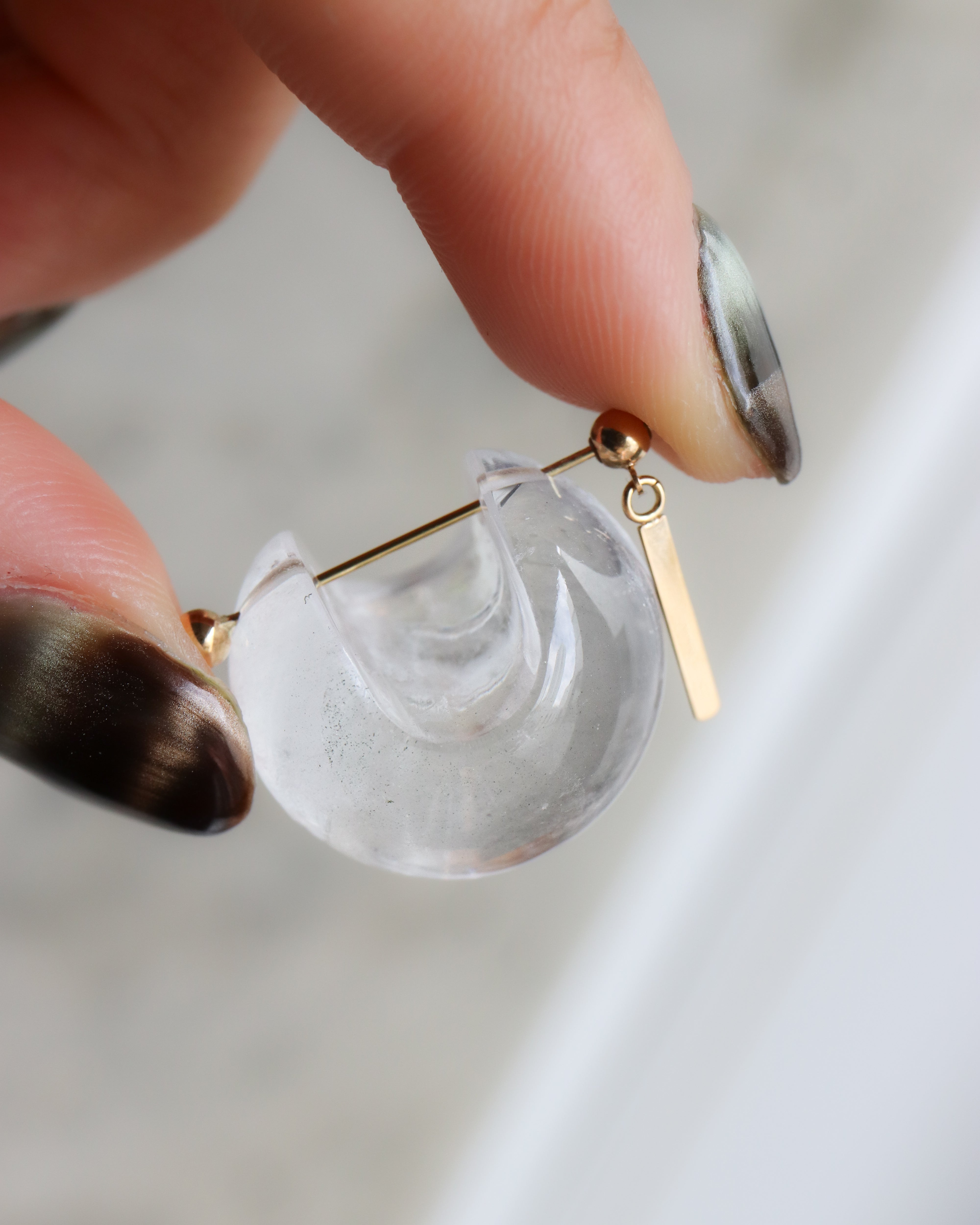 Rock Pierced Earring - Quartz -