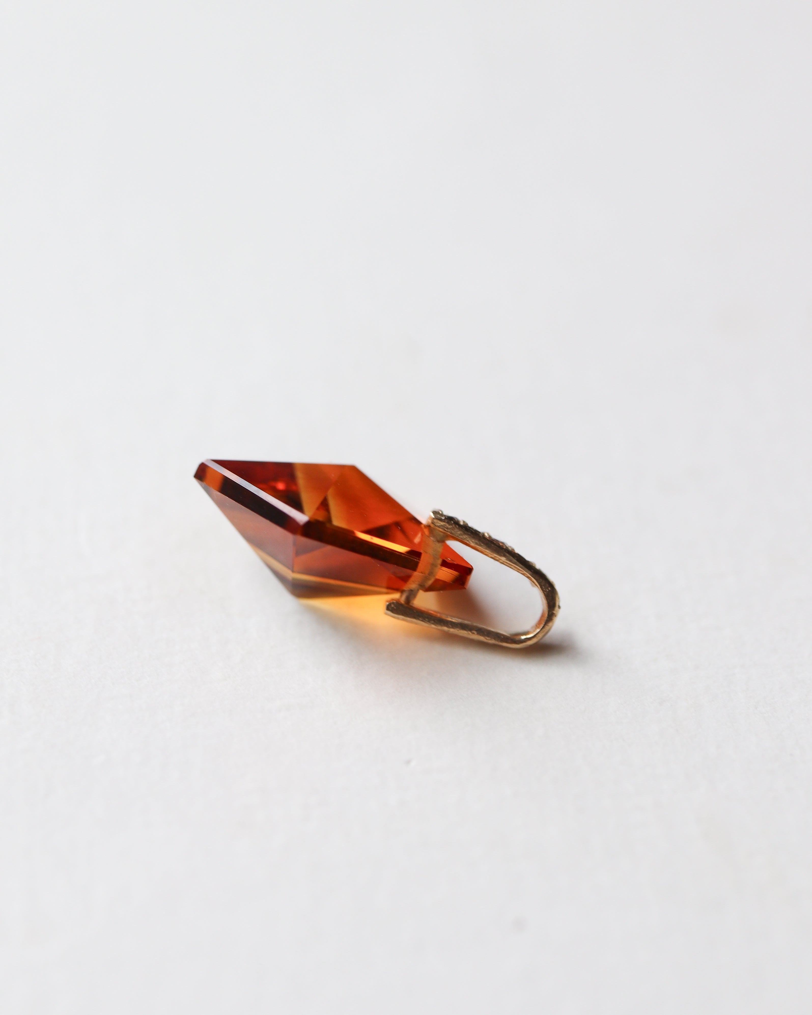 Hibiki Stone Necklace - Citrine -