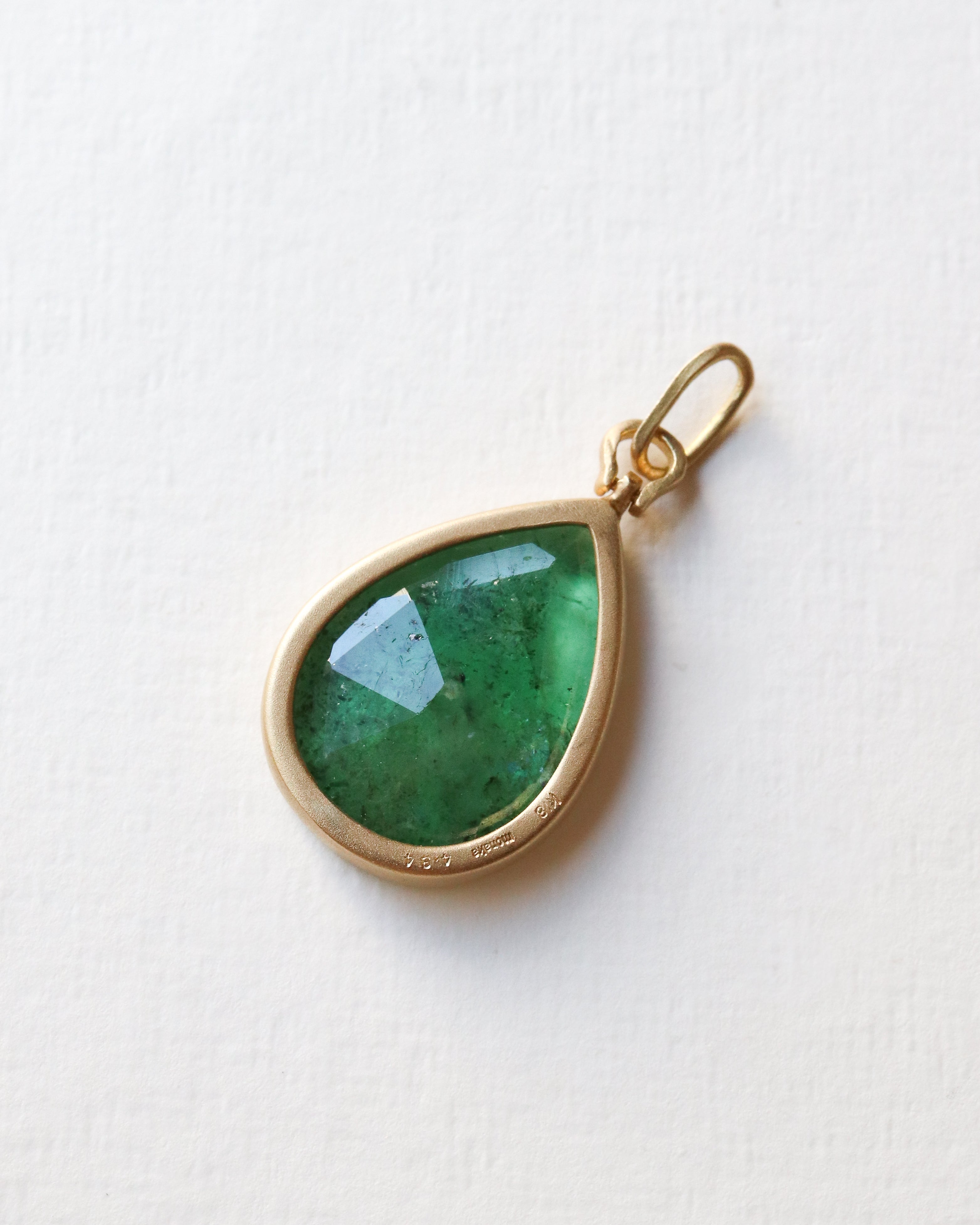 HorseShoe Collet Necklace - Emerald -
