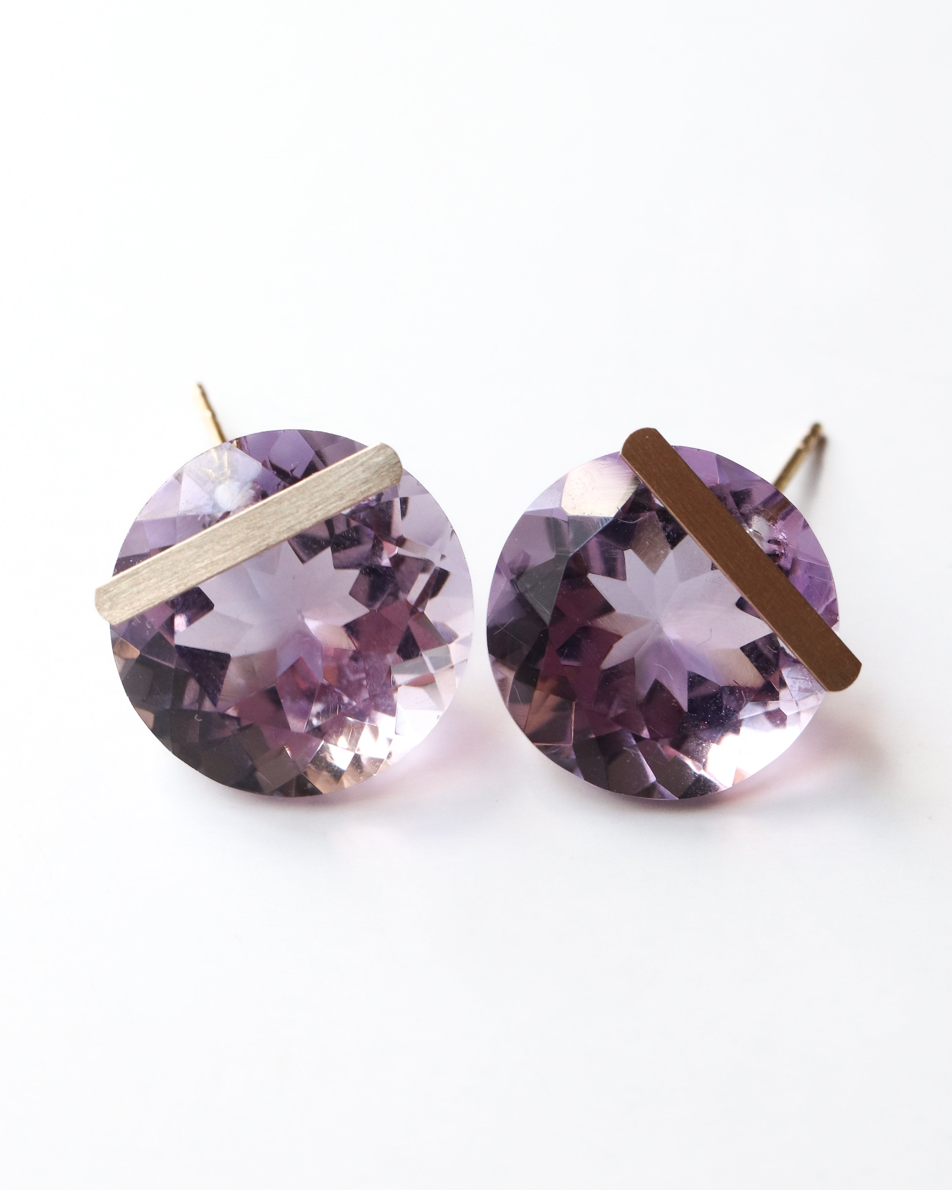 Bar stone Pierced Earring - Amethyst -