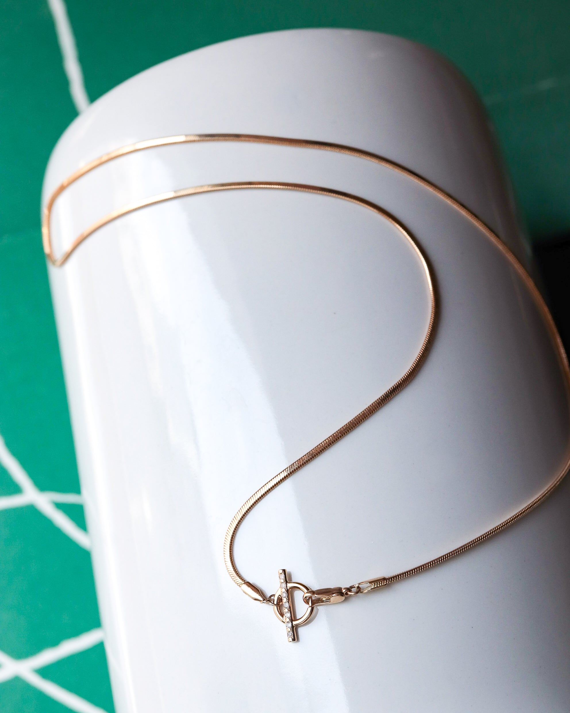 Mantel snake necklace