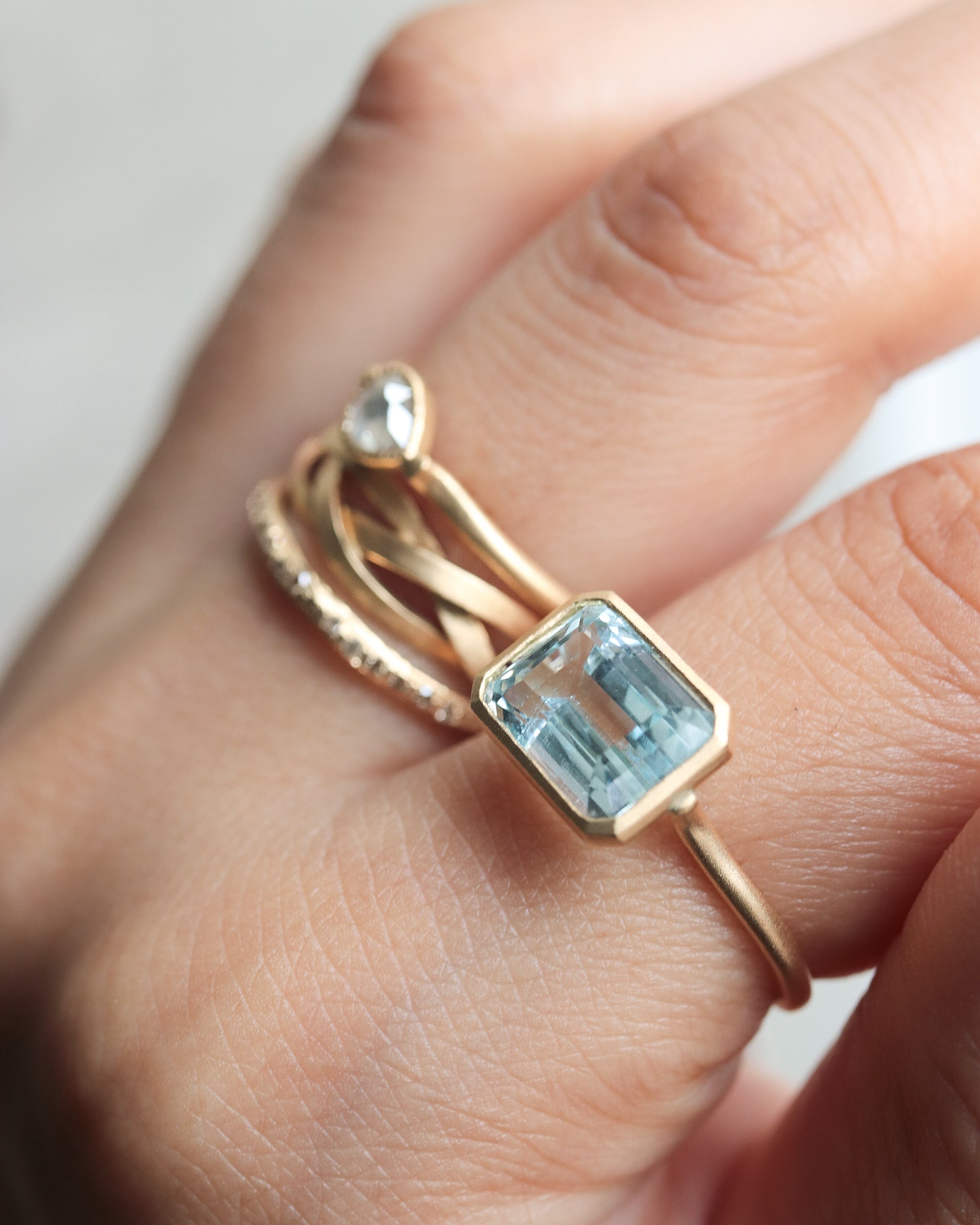 Collet Ring - Aquamarine -