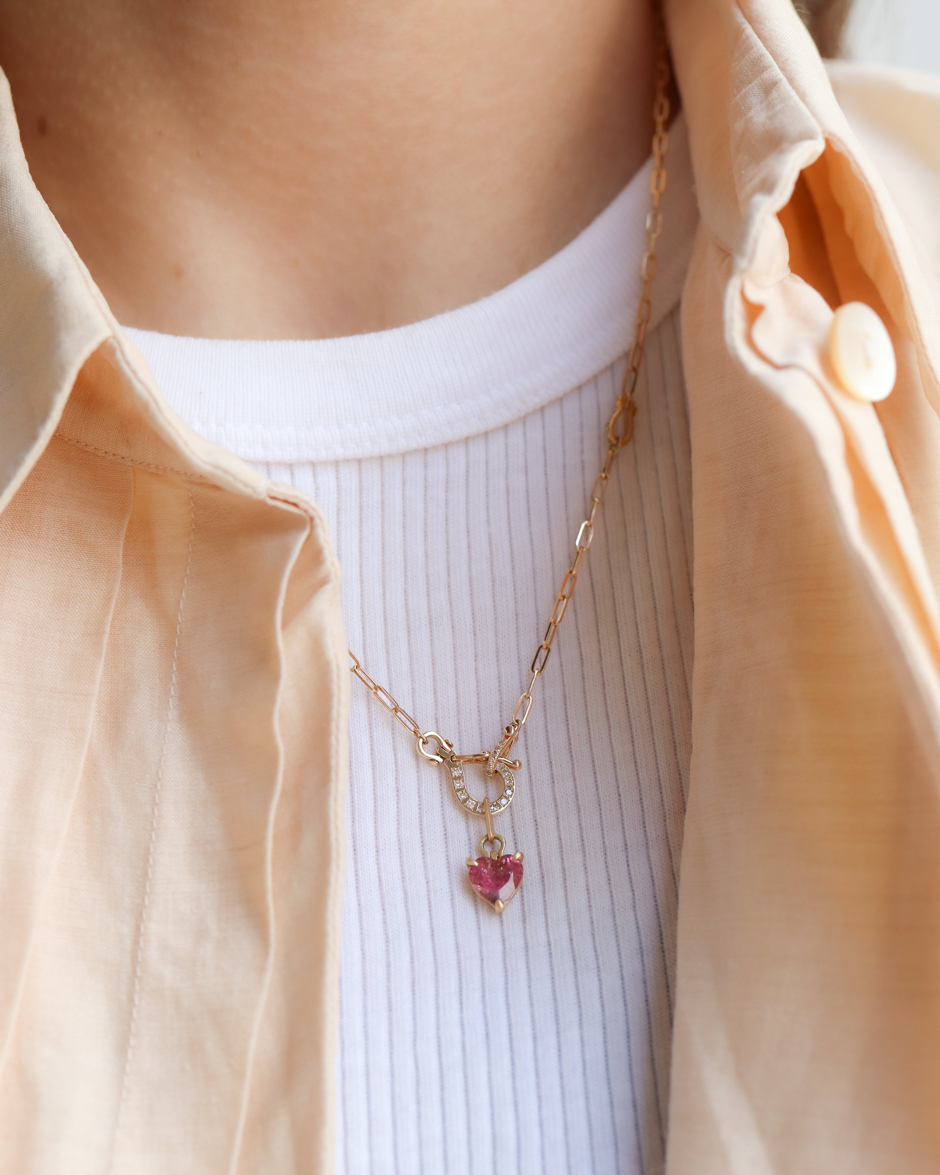 Horse Shoe Prong Necklace - Tourmaline -
