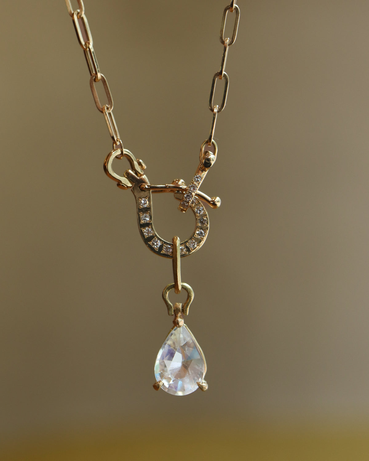 Horse Shoe Prong Necklace - Rainbow Moon Stone -
