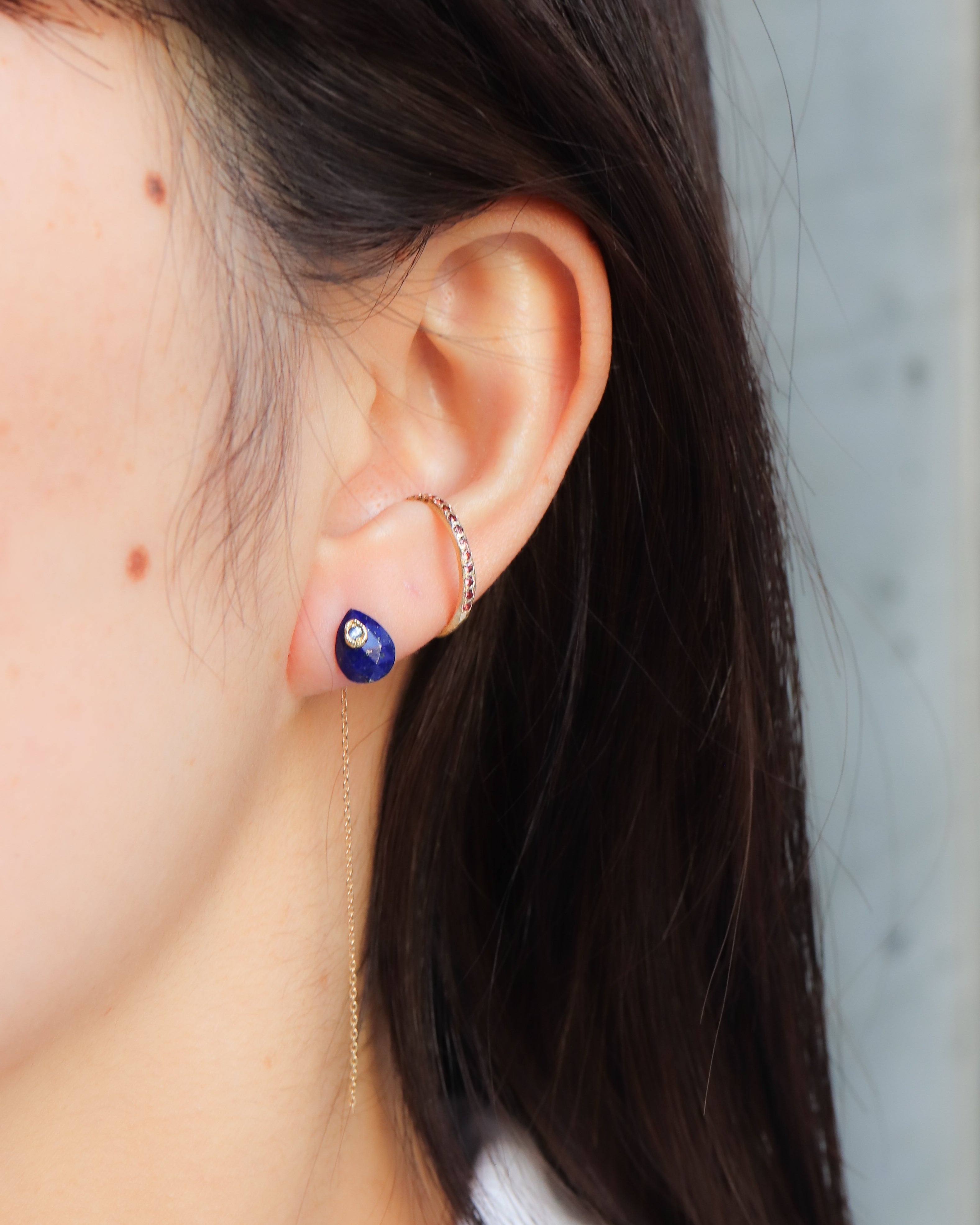 Flat Pierced Earring - Lapis Lazuli -