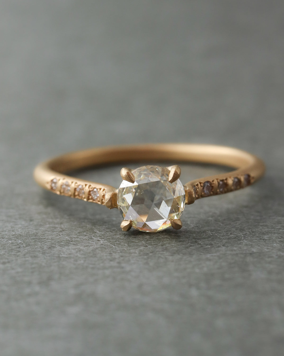 Prong Ring - Diamond -