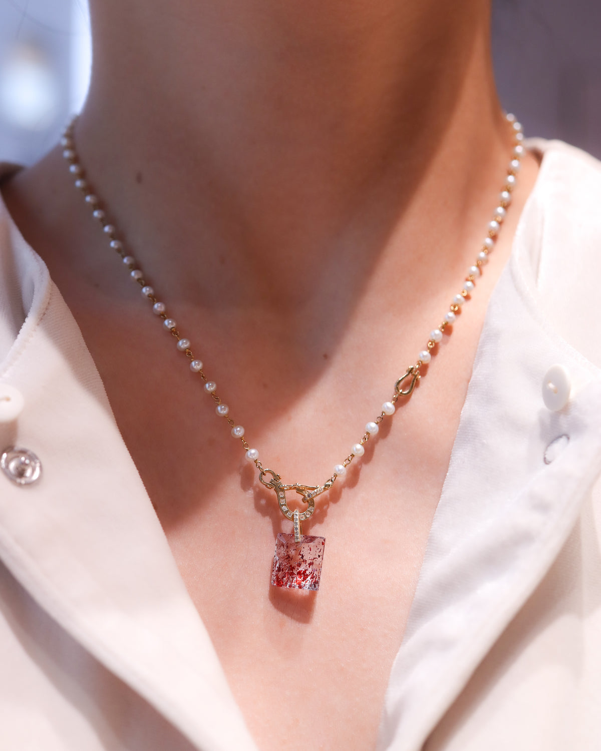 Hibiki Stone Necklace - Strawberry Quartz -