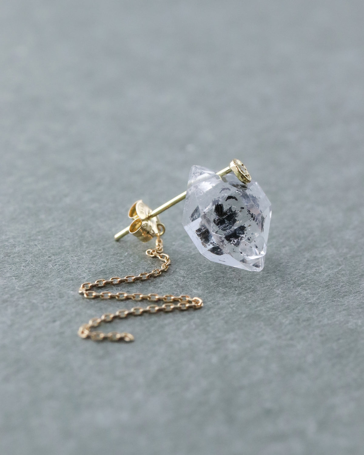 Flat Pierced Earring - Diamond Quartz -