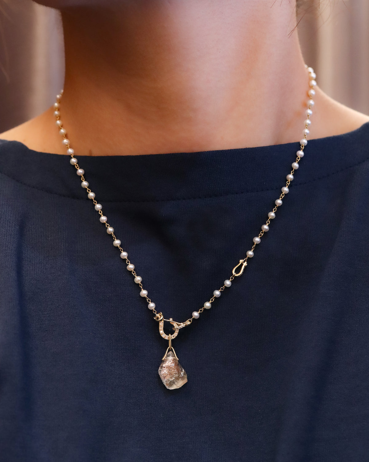 Horse Shoe Prong Necklace - Oregon Sunstone -