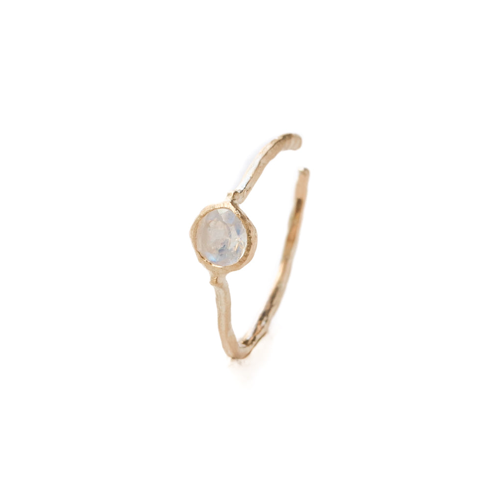 Rough Collet Ear Cuff - Rainbow Moonstone -