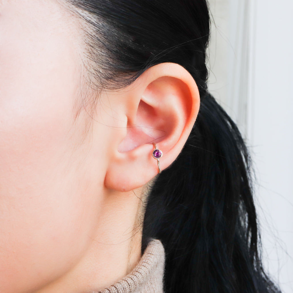 Rough Collet Ear Cuff - Ruby -