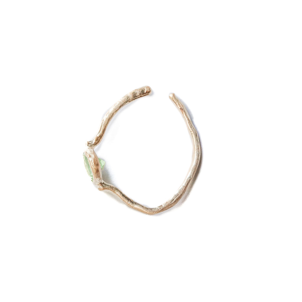 Rough Collet Ear Cuff - Peridot -