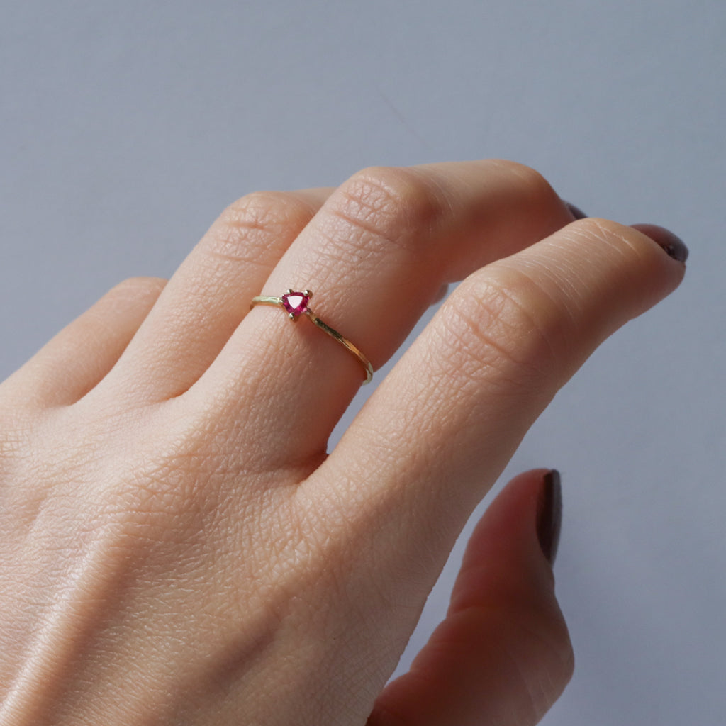 Prong Ring - Red Beryl - – MONAKA jewellery