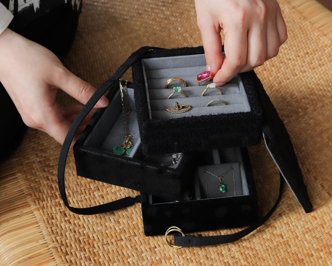 日本の技が息づく、MONAKAオリジナル・重箱ジュエリーボックス