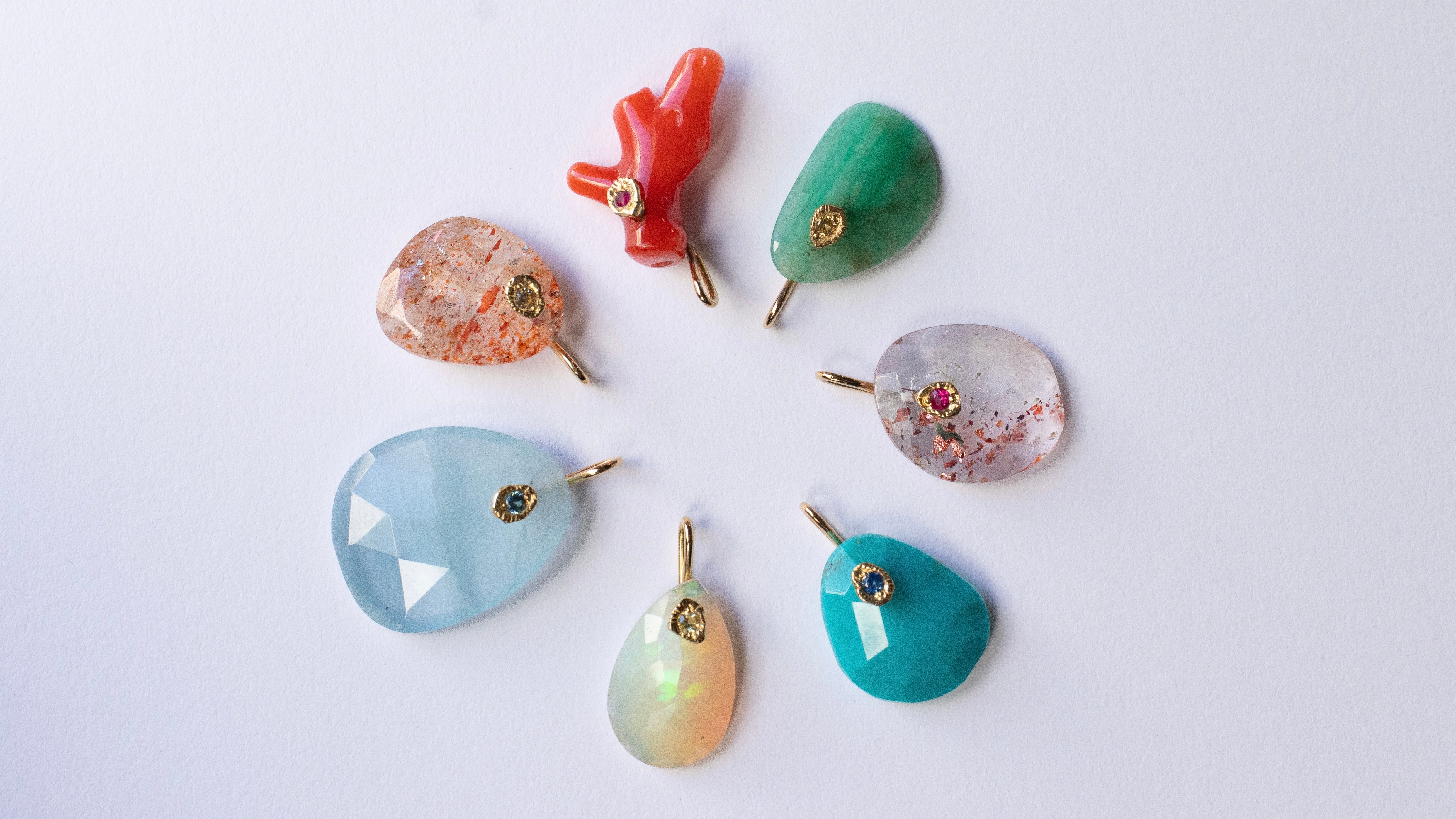Pendant top