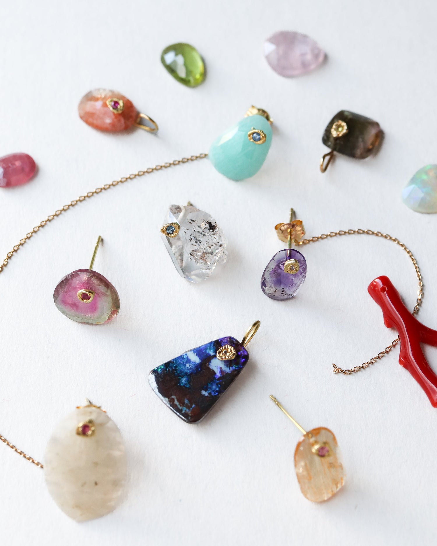 Flat Pierced & Necklace Top