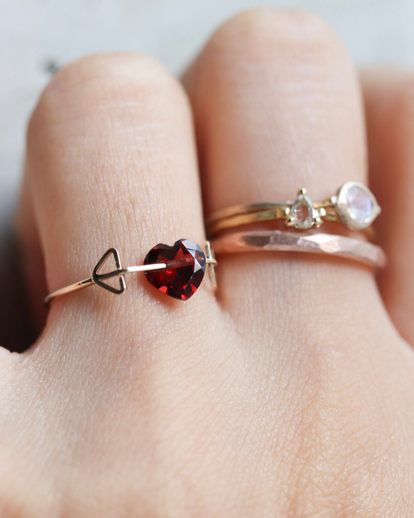 Zukyun Ring  - Garnet -