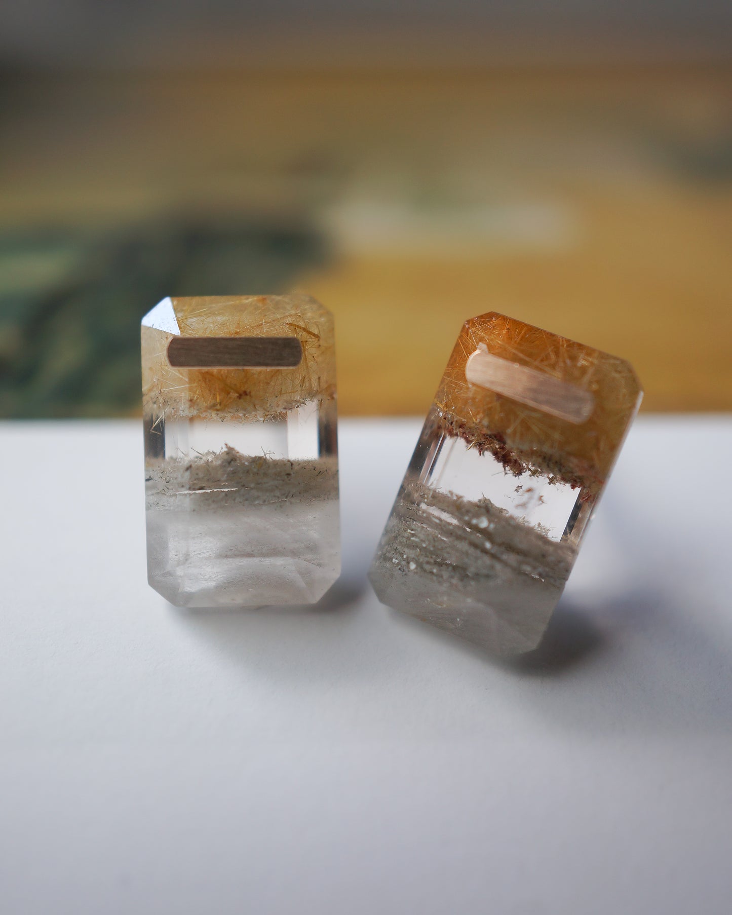 Bar stone Pierced Earring - Quartz -