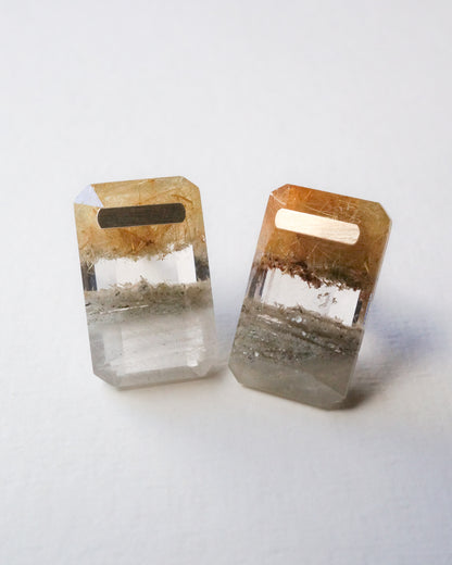 Bar stone Pierced Earring - Quartz -