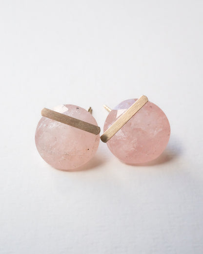 Bar stone Pierced Earring - Morganite -