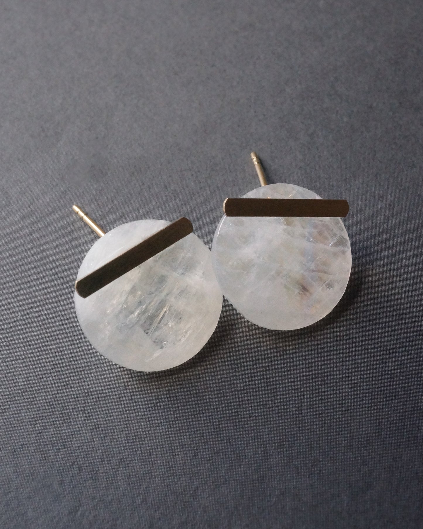 Bar stone Pierced Earring - Rainbow Moon Stone -