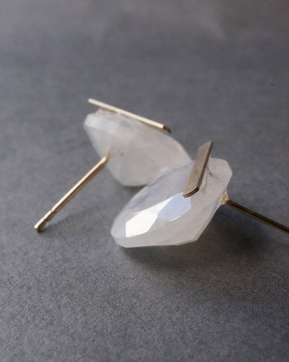 Bar stone Pierced Earring - Rainbow Moon Stone -