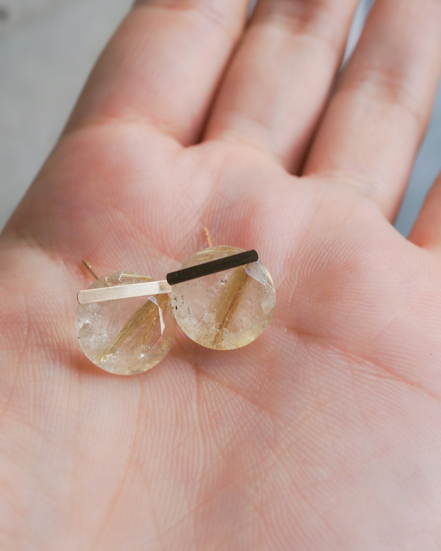 Bar stone Pierced Earring - Golden Rutilated Quartz -