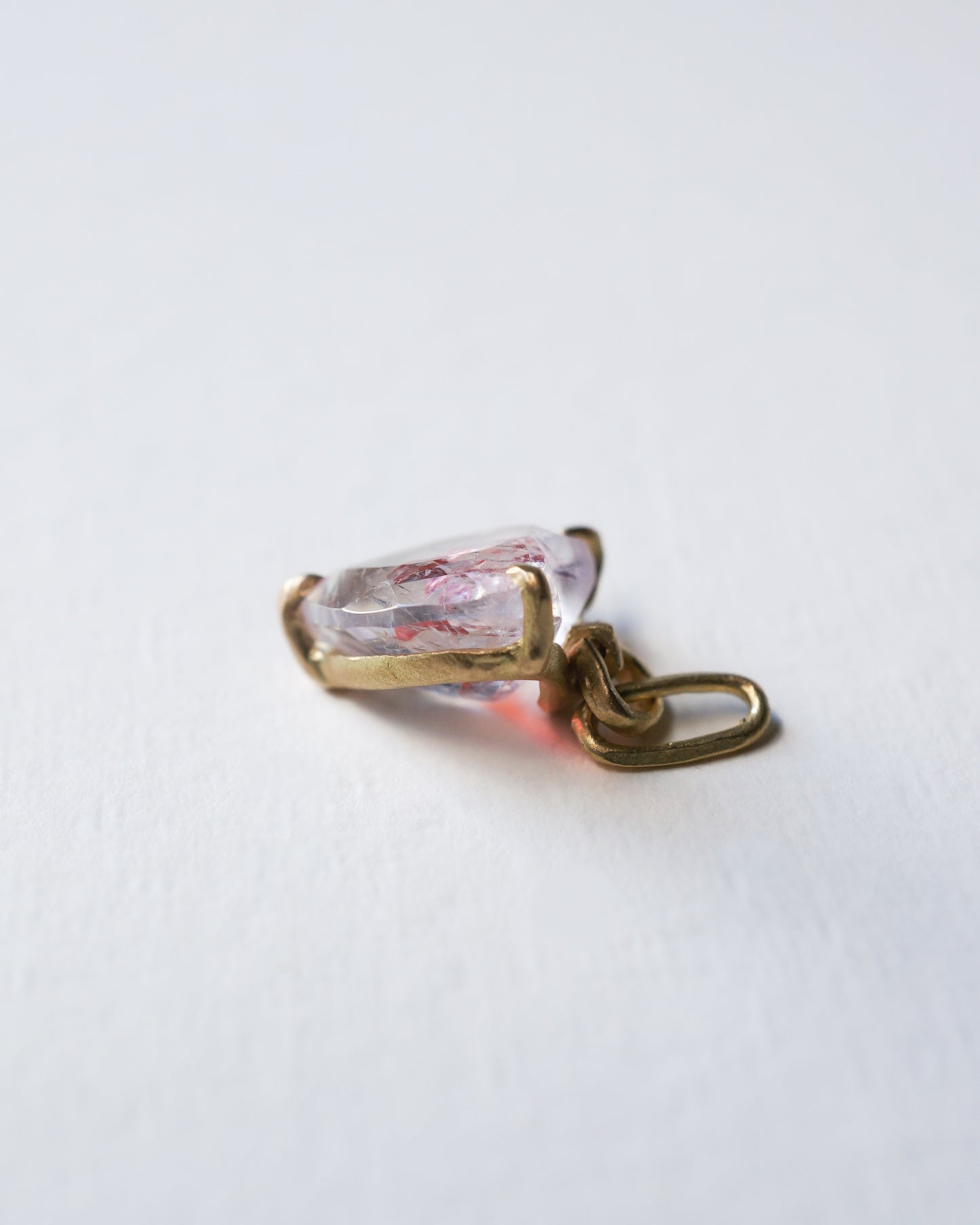 HorseShoe prong Necklace  - Strawberry Quartz -