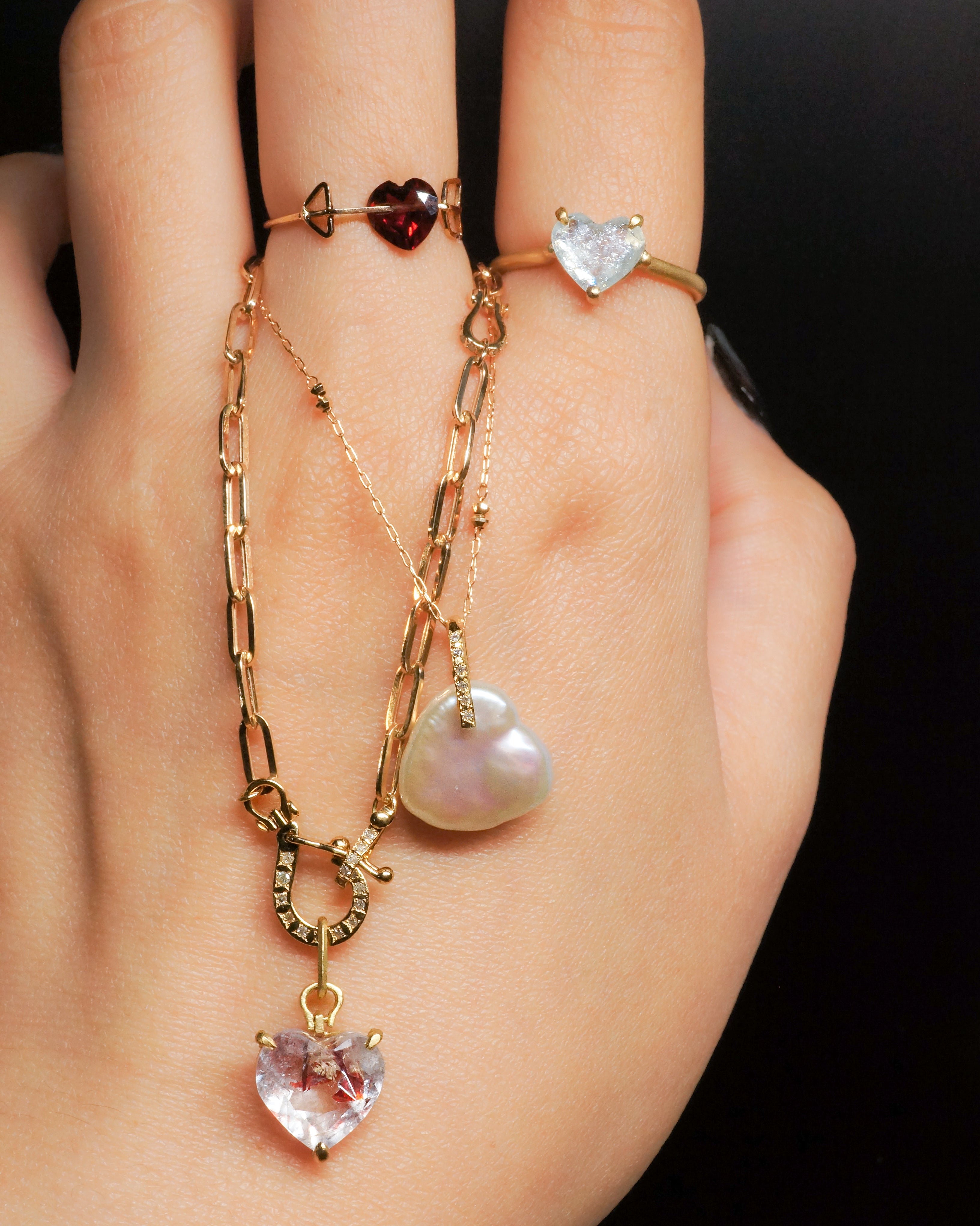 HorseShoe prong Necklace  - Strawberry Quartz -